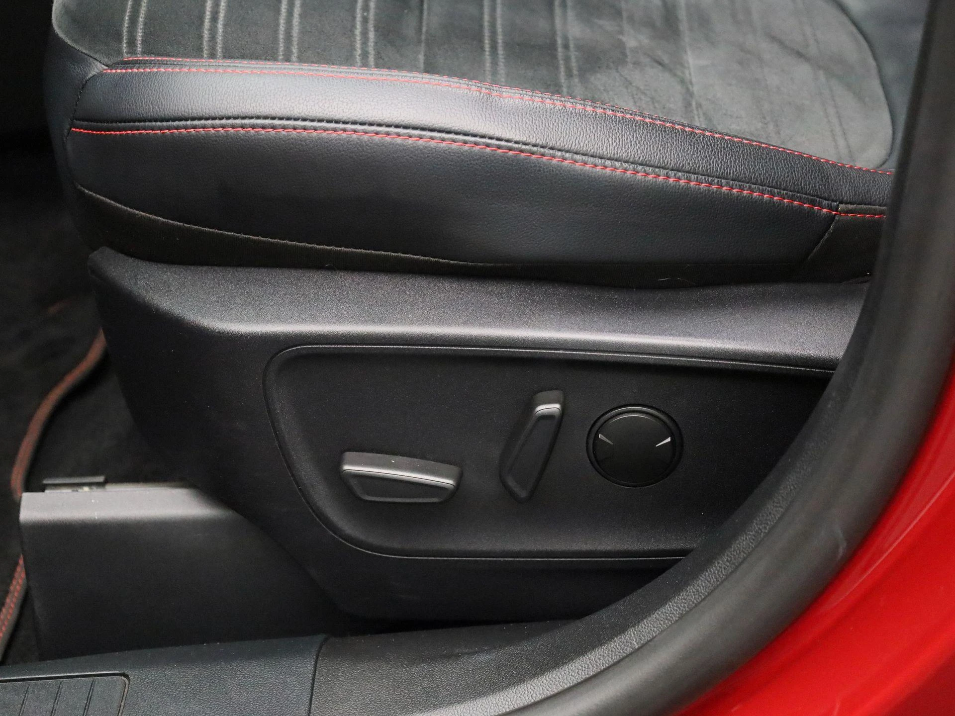 Ford Kuga 2.5 PHEV ST-Line X