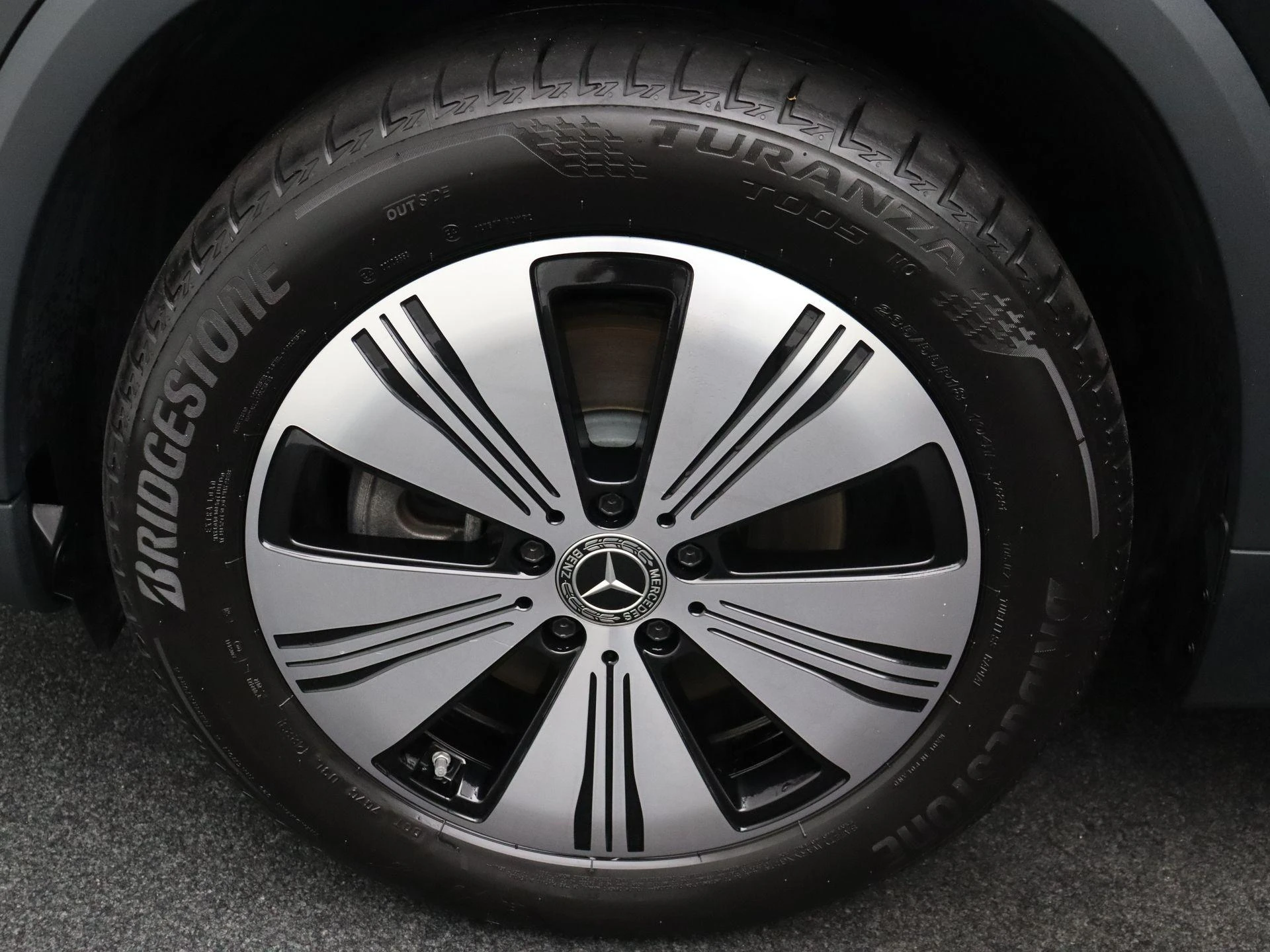 Mercedes-Benz EQA 250 Business Line