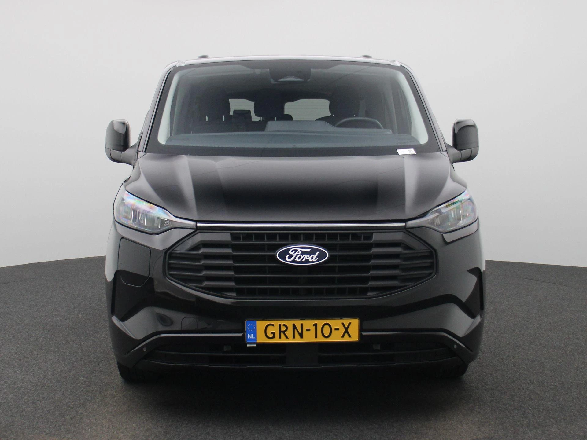 Ford Transit Custom 340 2.5 PHEV L2H1 Limited