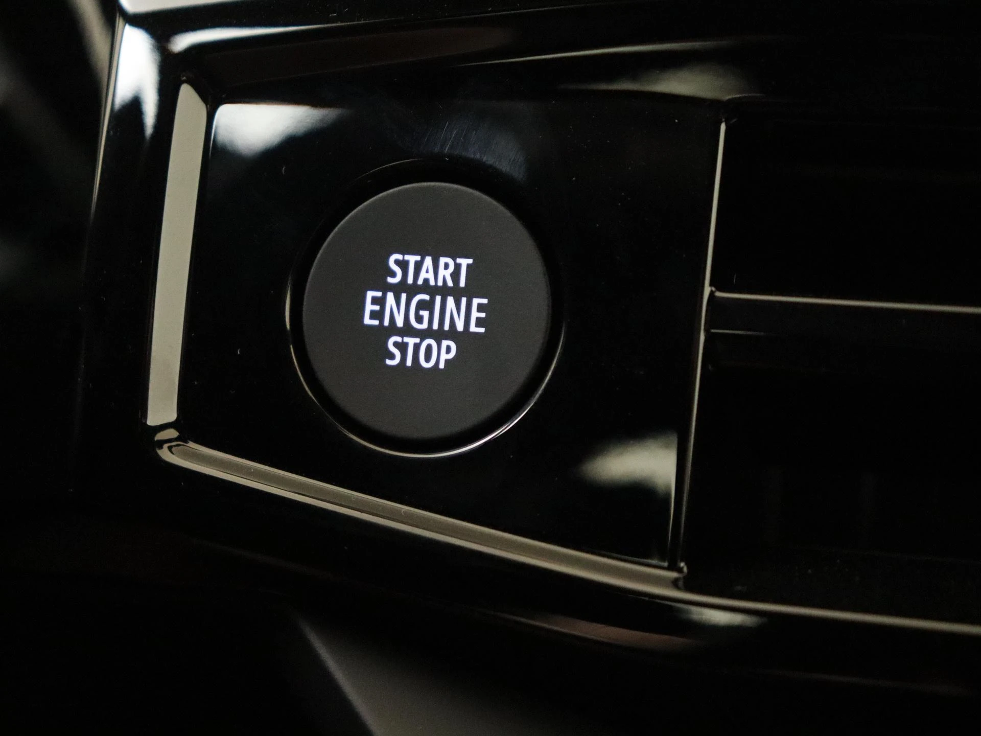 Renault-Clio-image-20