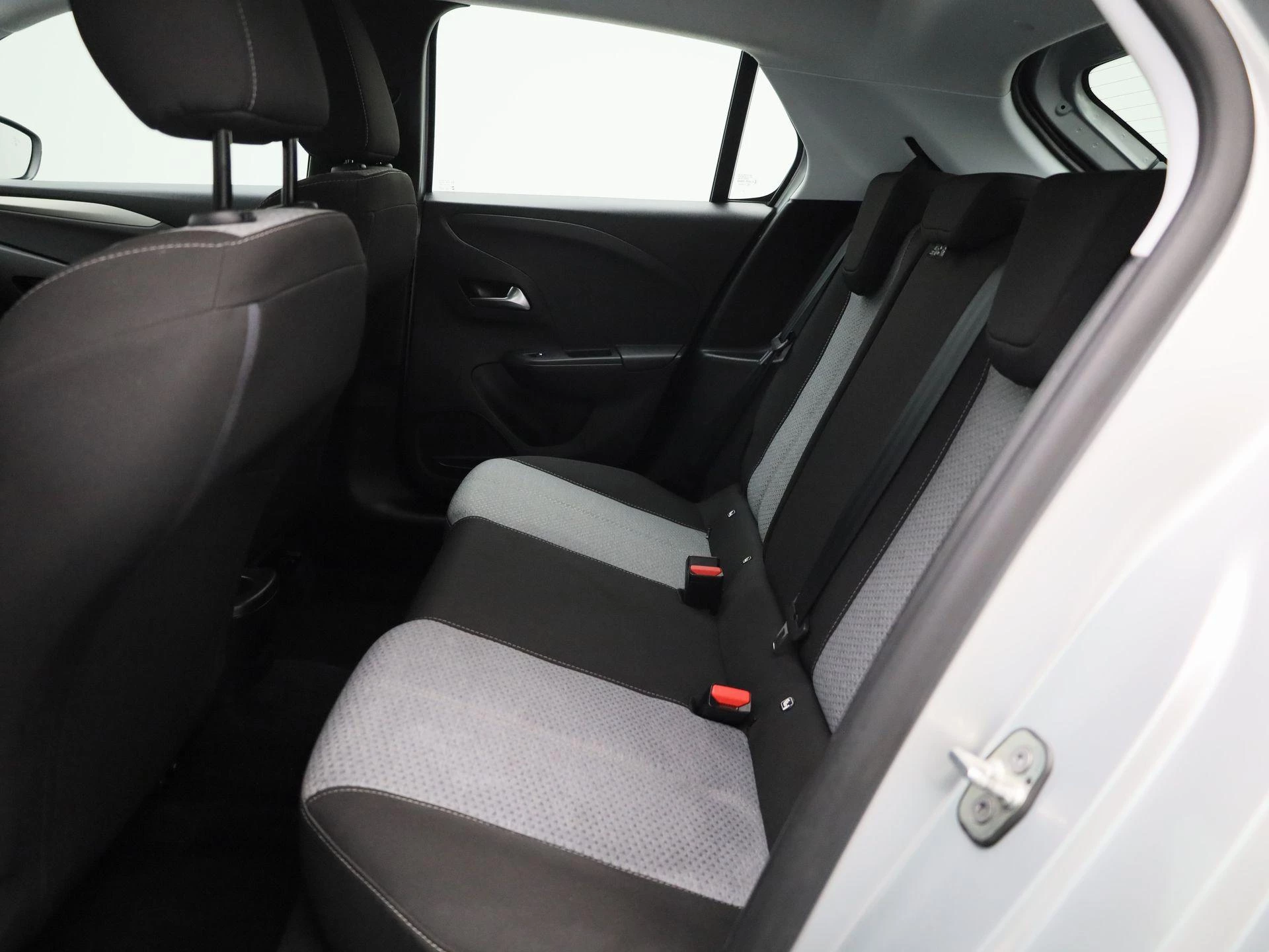 Opel-Corsa-image-8