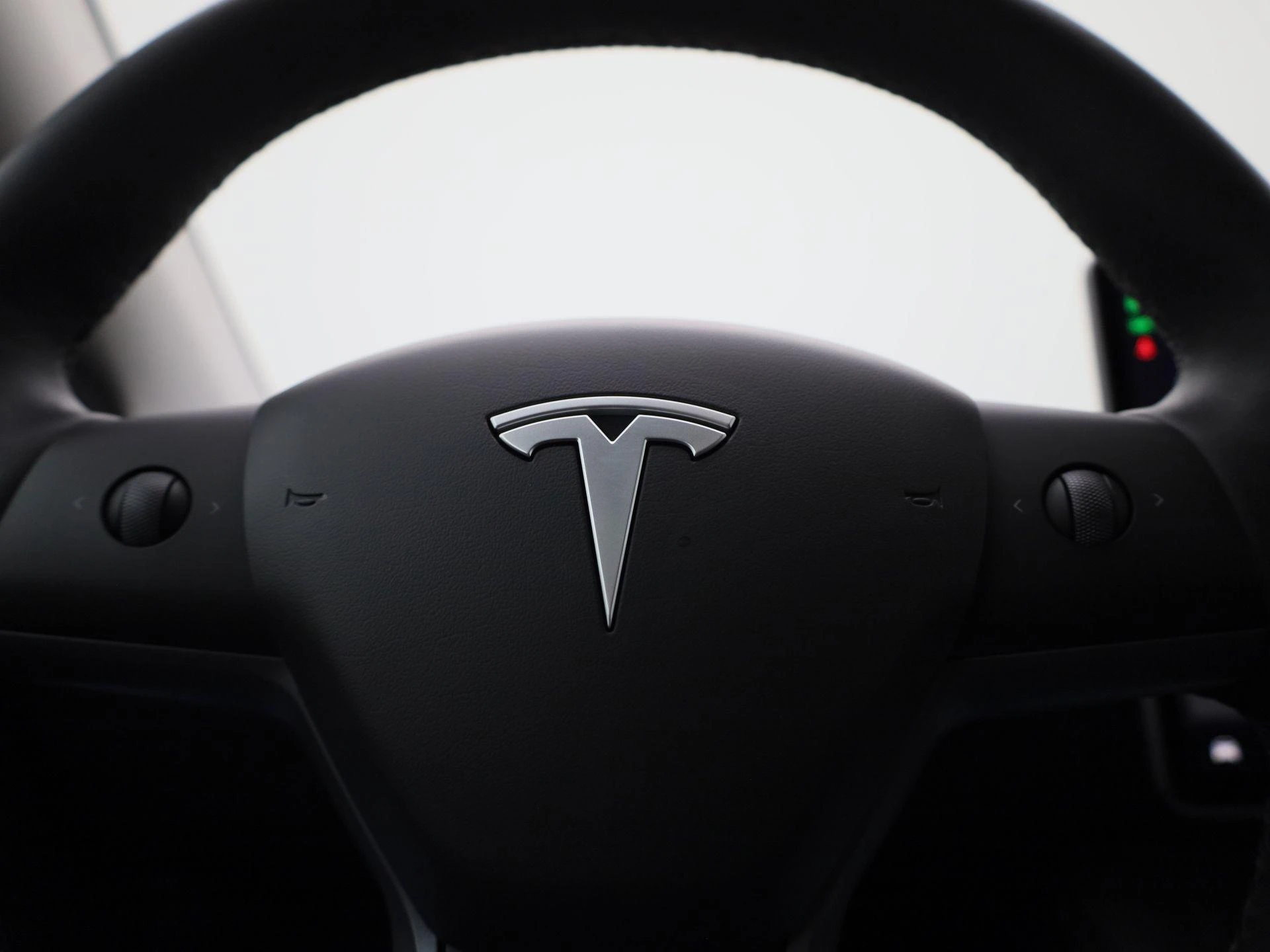 Tesla-Model Y-image-29