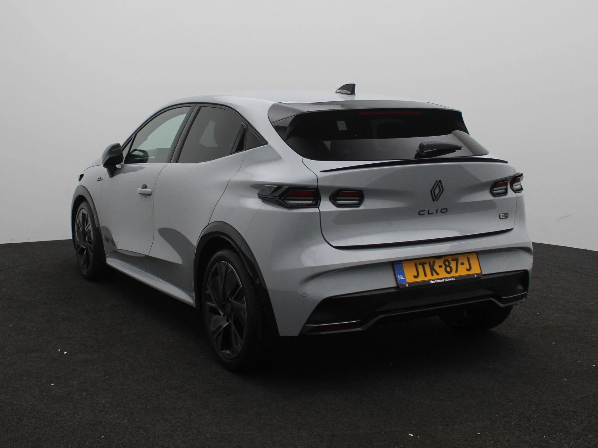 Renault-Clio-image-1