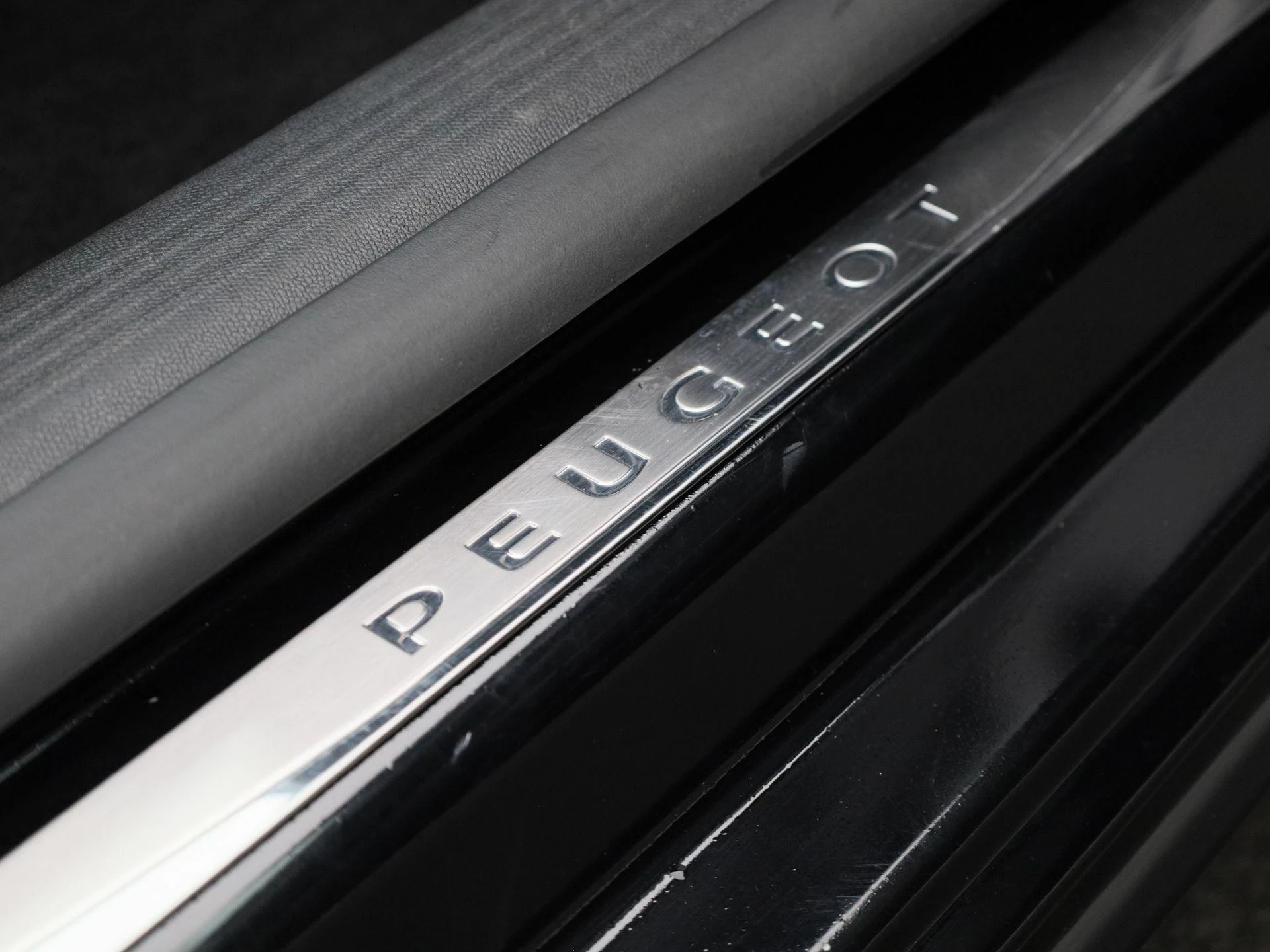 Peugeot-508-image-34