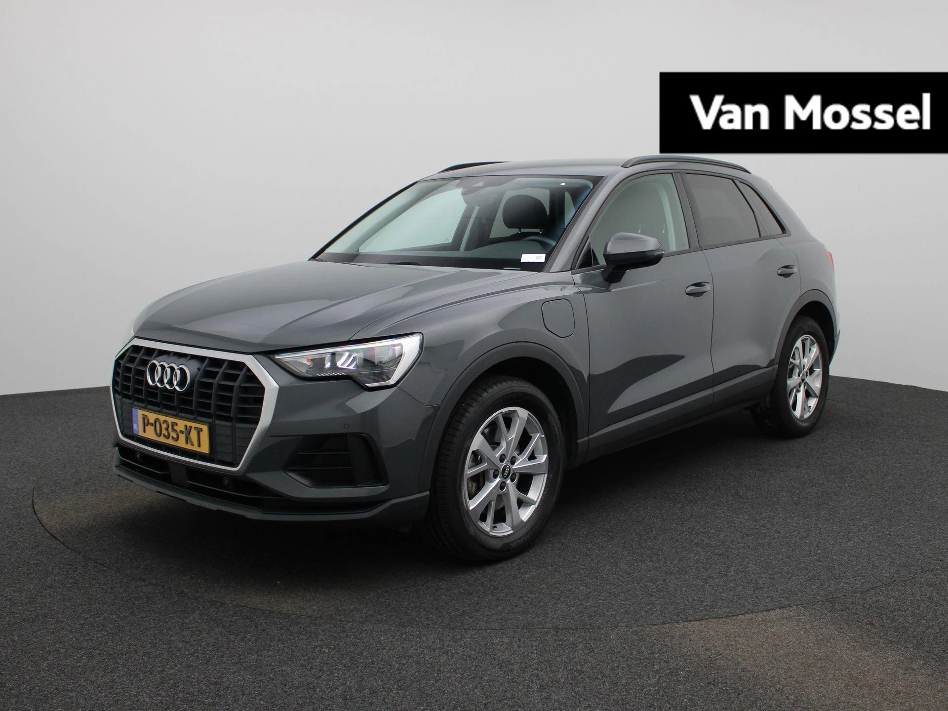 Audi-Q3-image-0