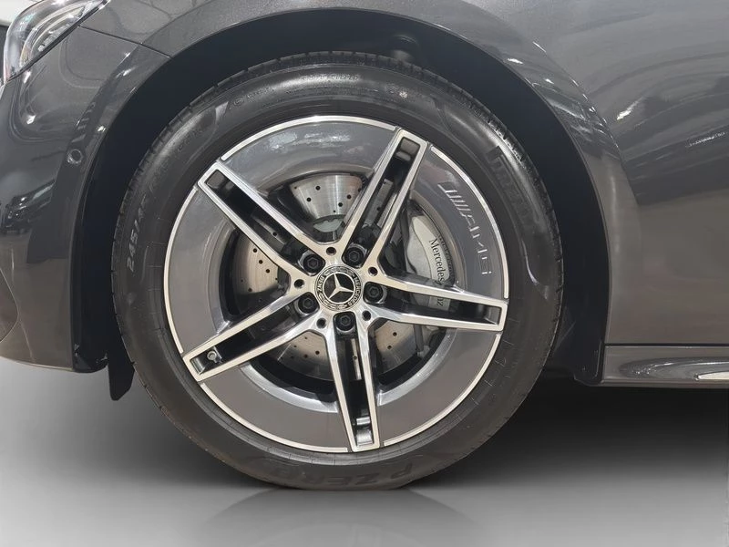 Mercedes-Benz E-Klasse 220 d LIMO AMG ADVANCED WINTER PAKET KAMERA AMG LineW214 E 220 d LIMO AMG ADVANCED WINTER PAKET KAMERA AMG Line