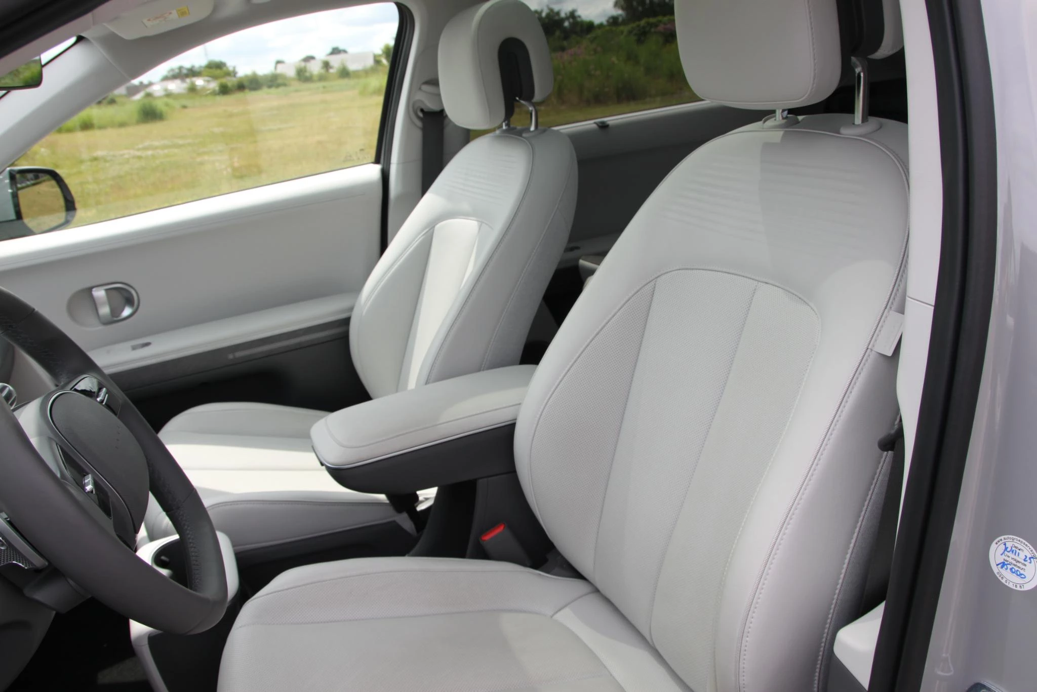 Hyundai-IONIQ 5-image-10