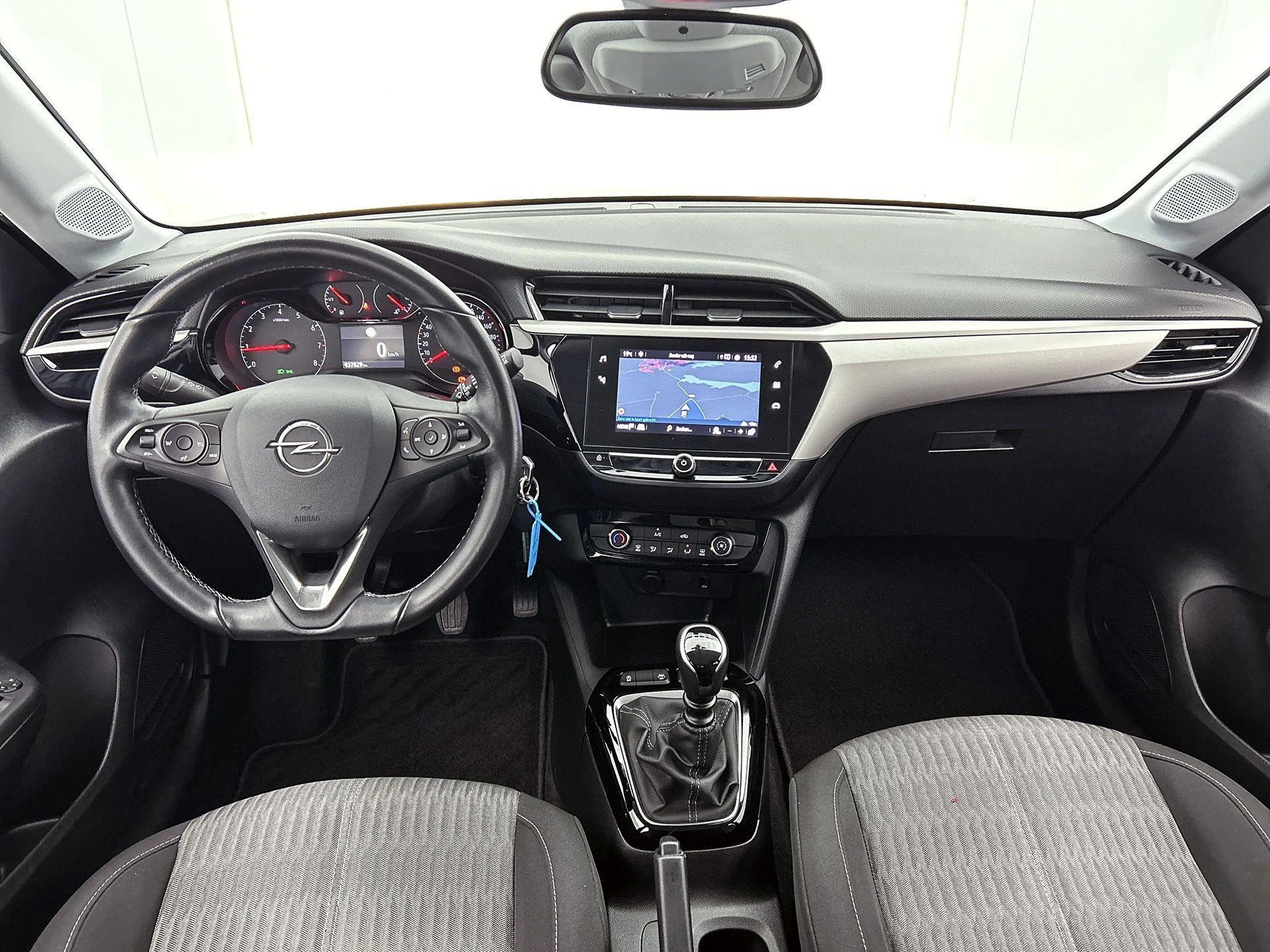 Opel-Corsa-image-16
