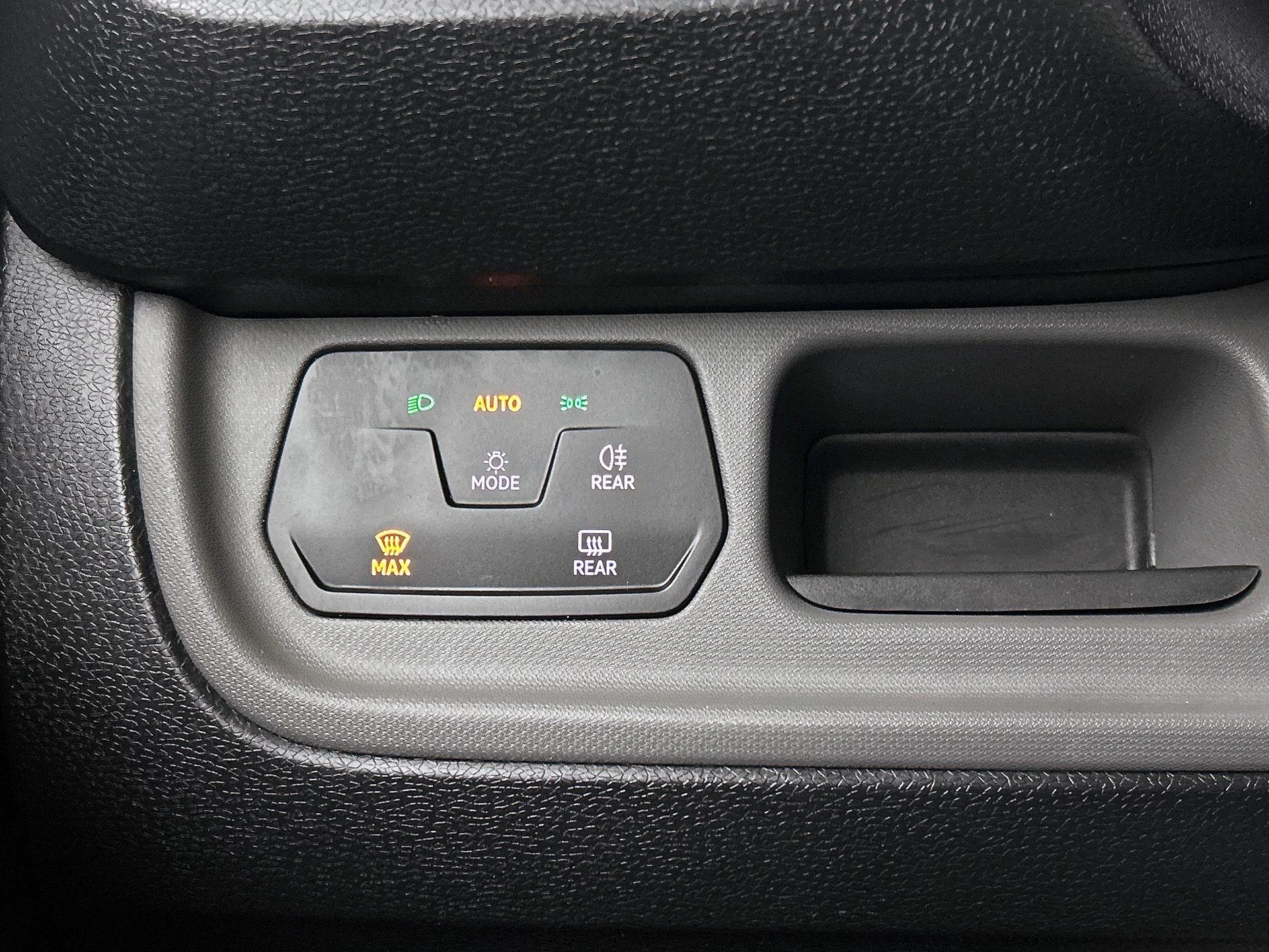 Volkswagen-ID. Buzz Cargo-image-22