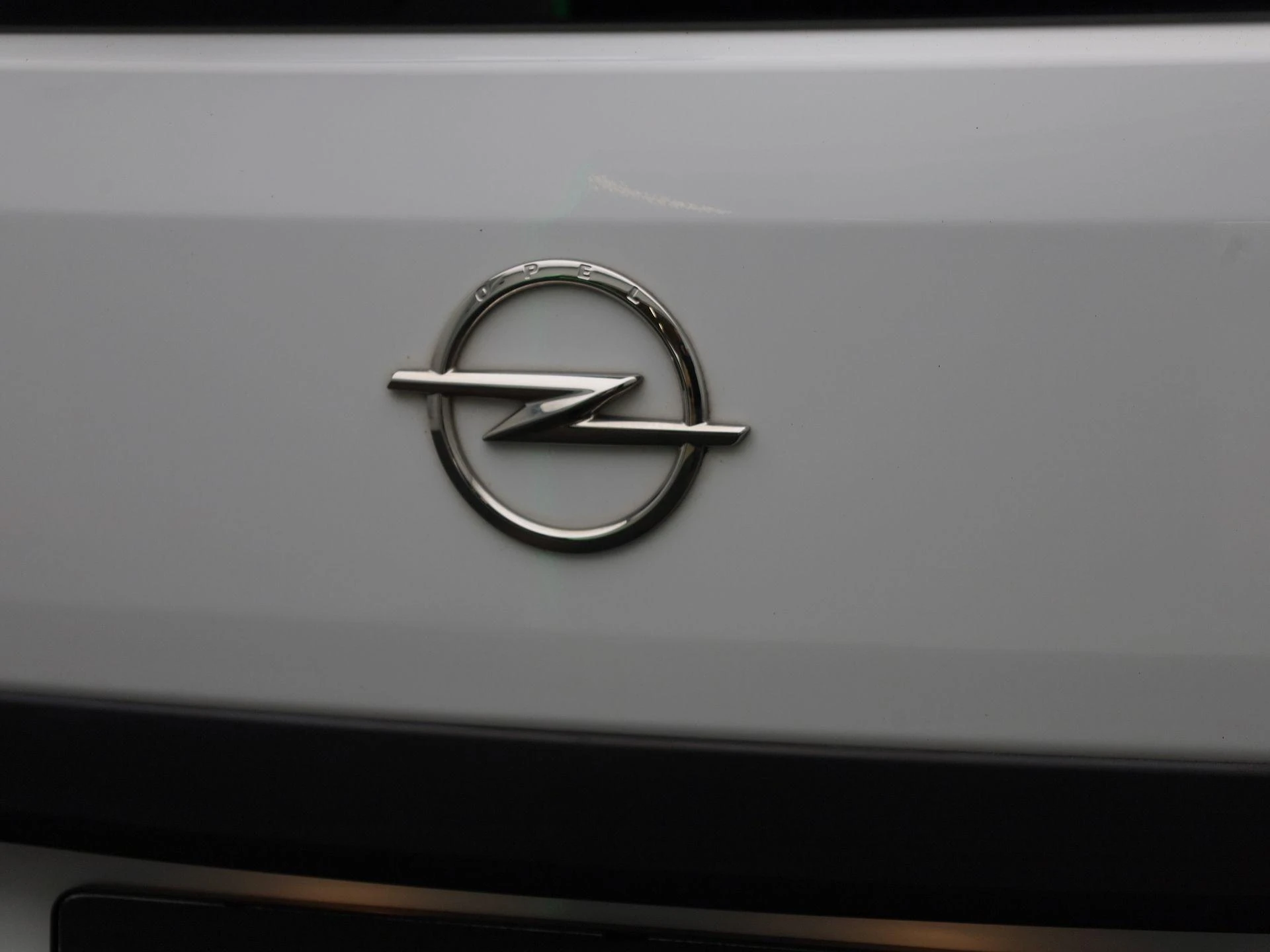 Opel-Combo Life-image-32