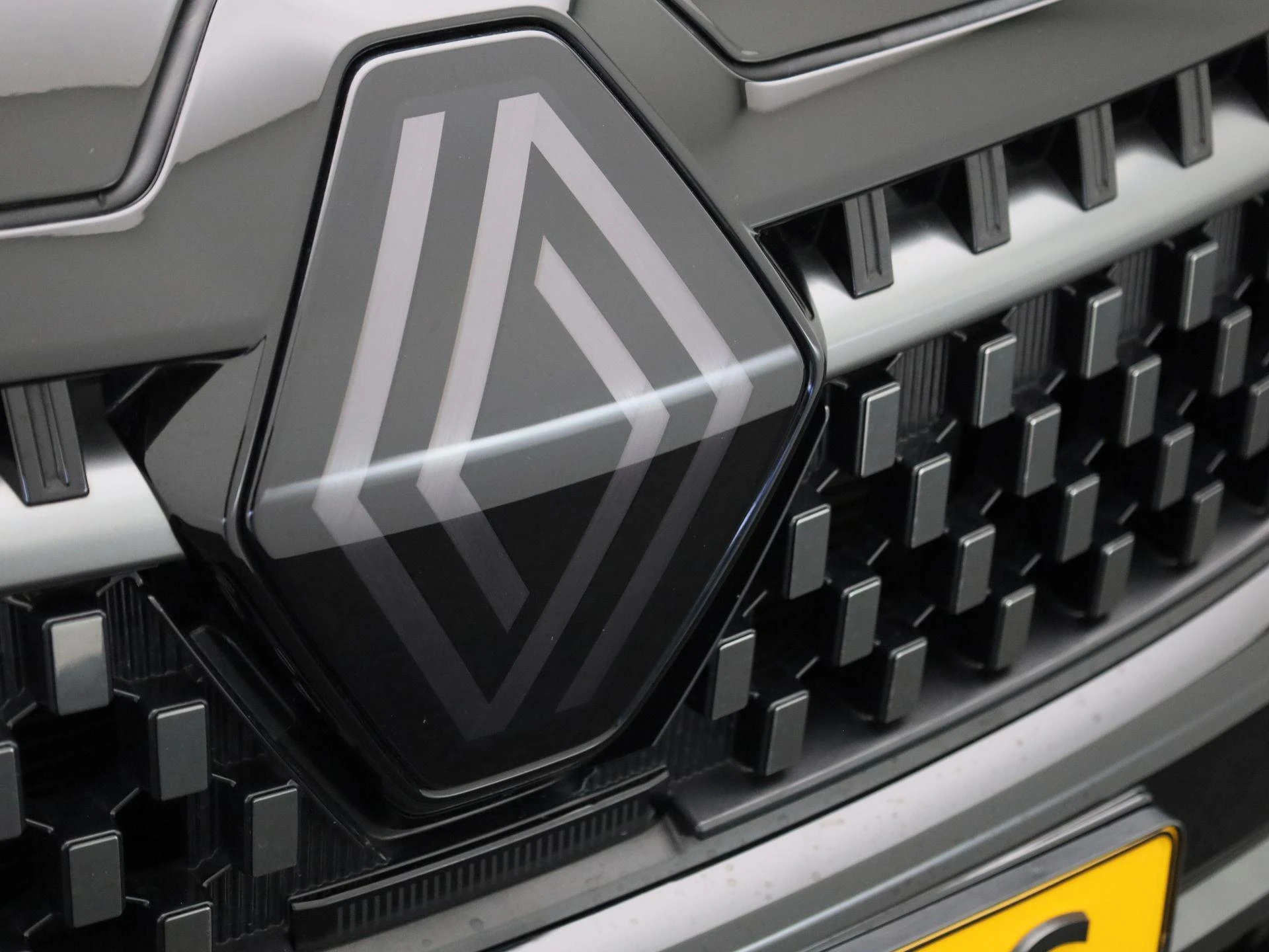 Renault-Austral-image-35