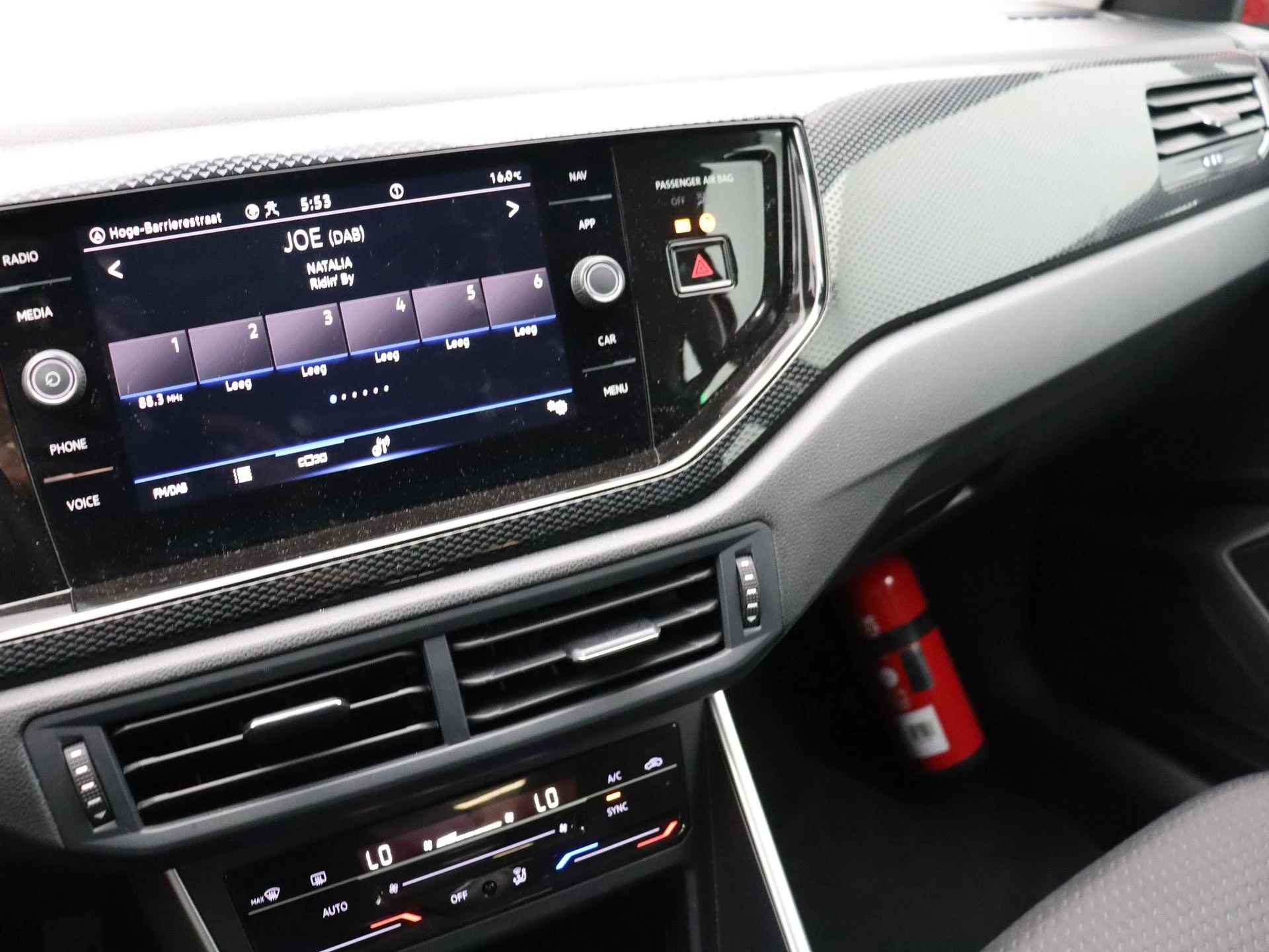 Volkswagen-Taigo-image-11