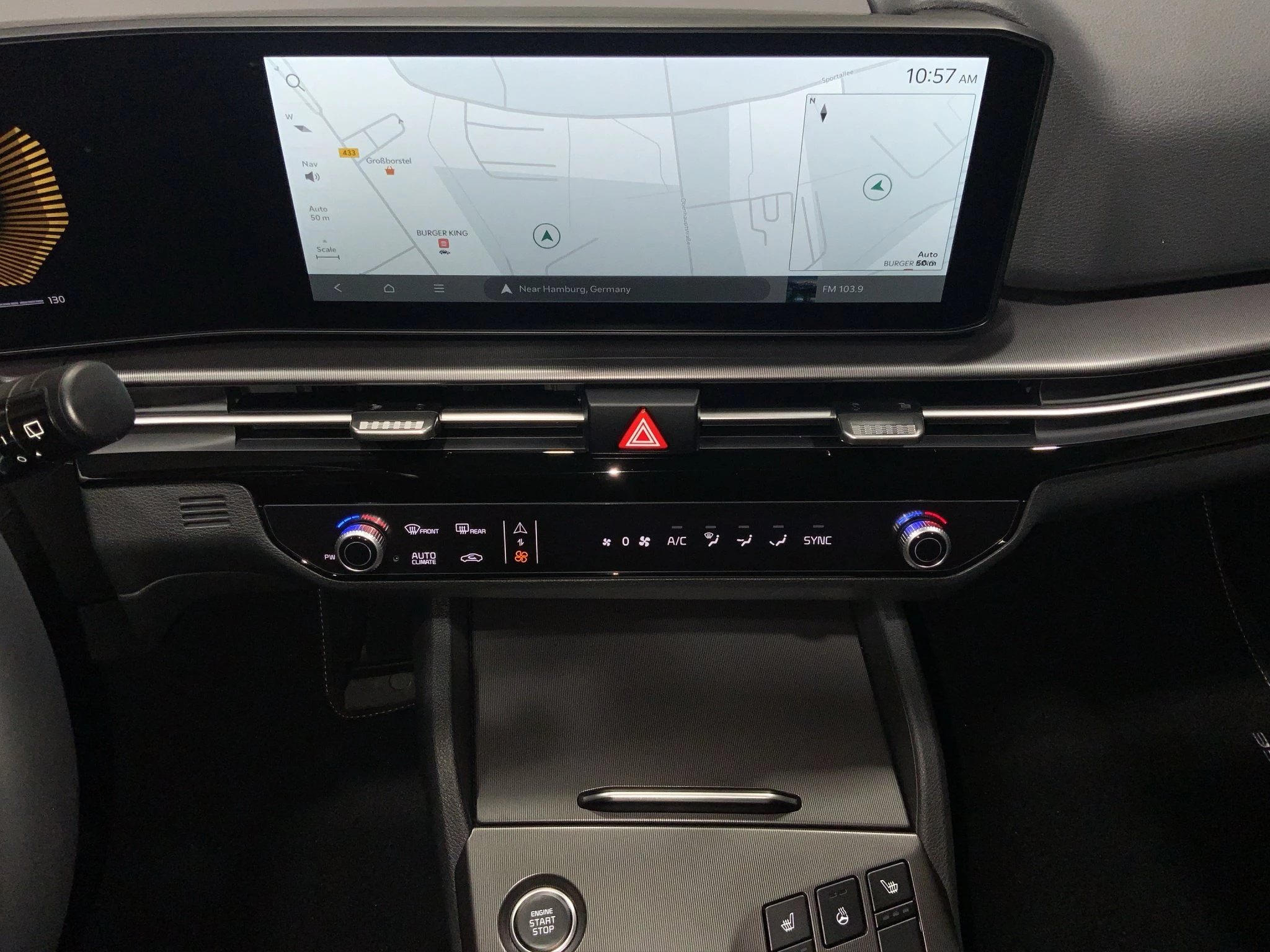 Kia Sportage Vision 1.6 T-GDI DCT Sports Utility Vehicle. NAVI*KLIMA*RFK*KOMF.PKT*SHZ*LRH