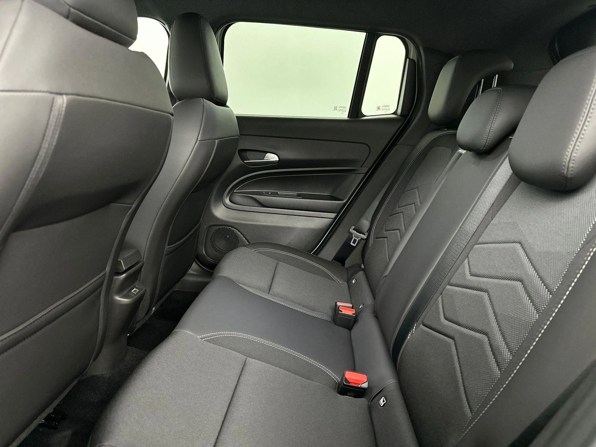 Jeep-Avenger-image-15