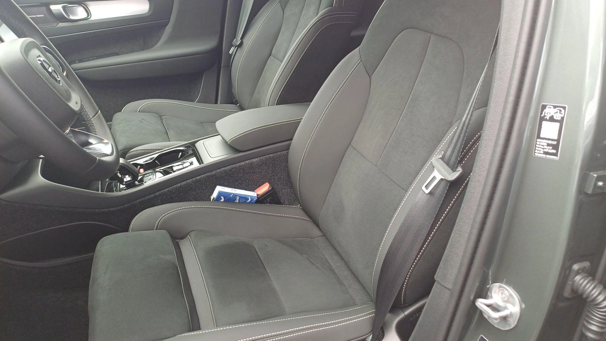 Volvo-XC40-image-4