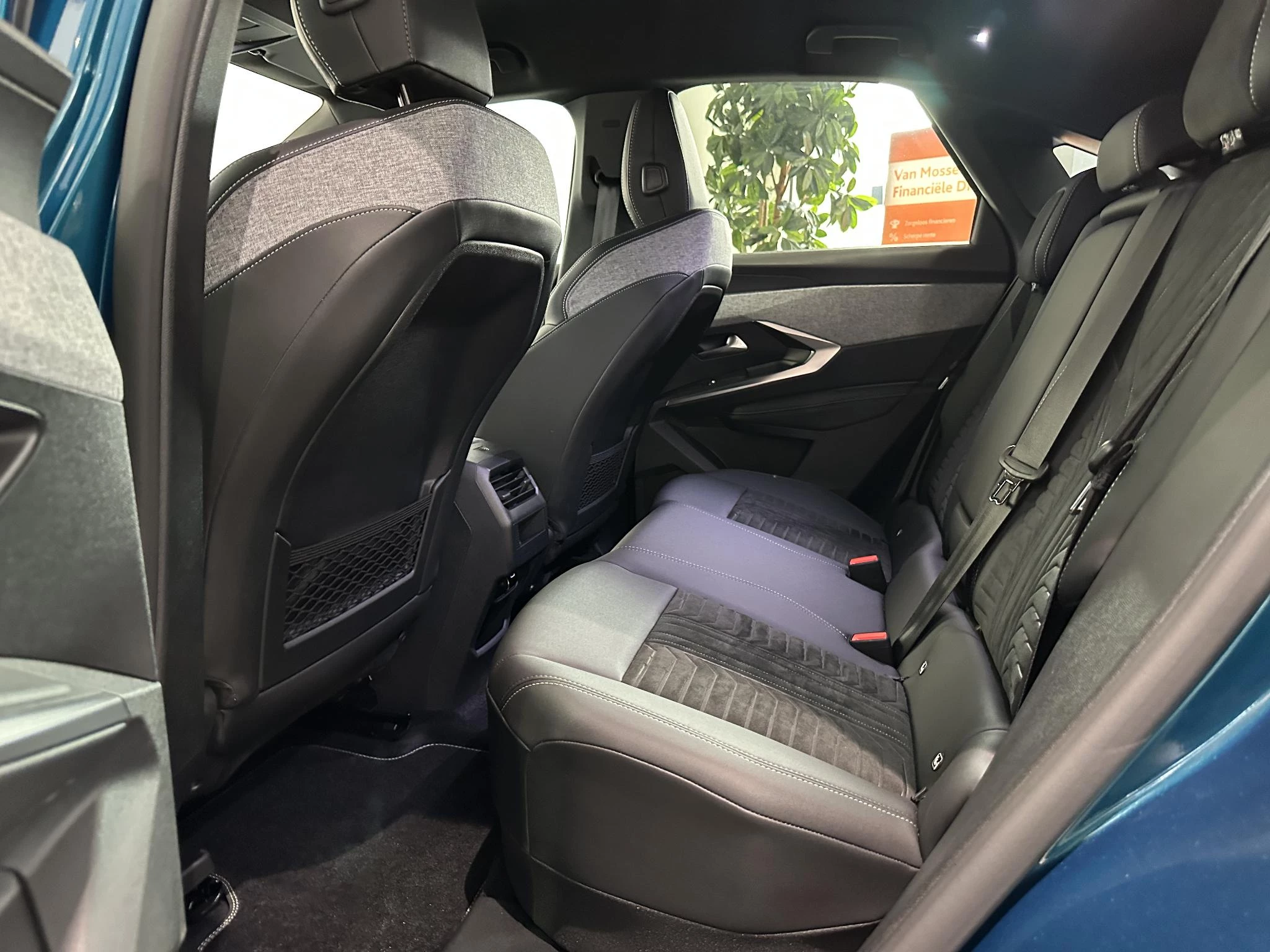 Peugeot-e-3008-image-8