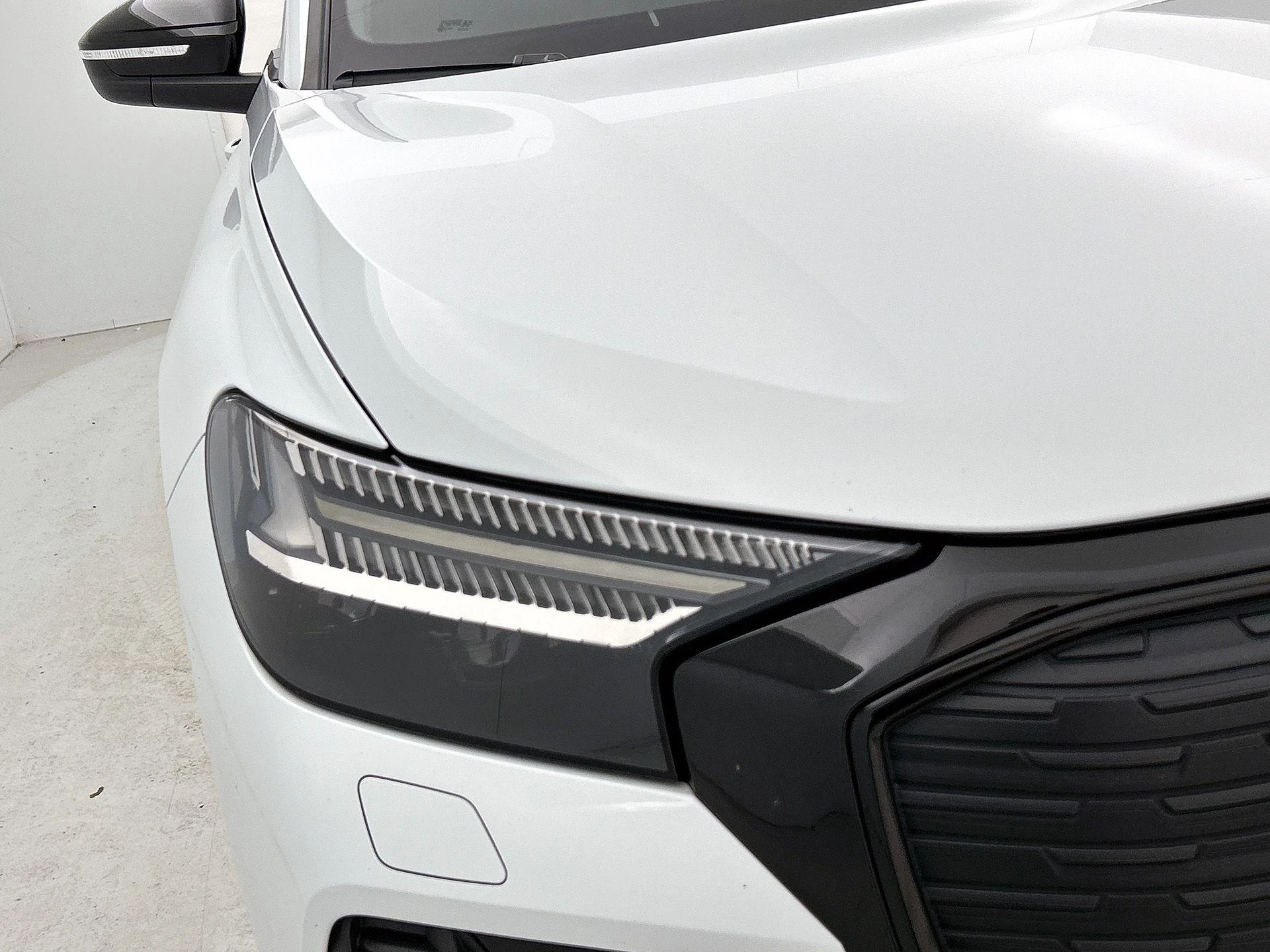 Audi-Q4 e-tron-image-5