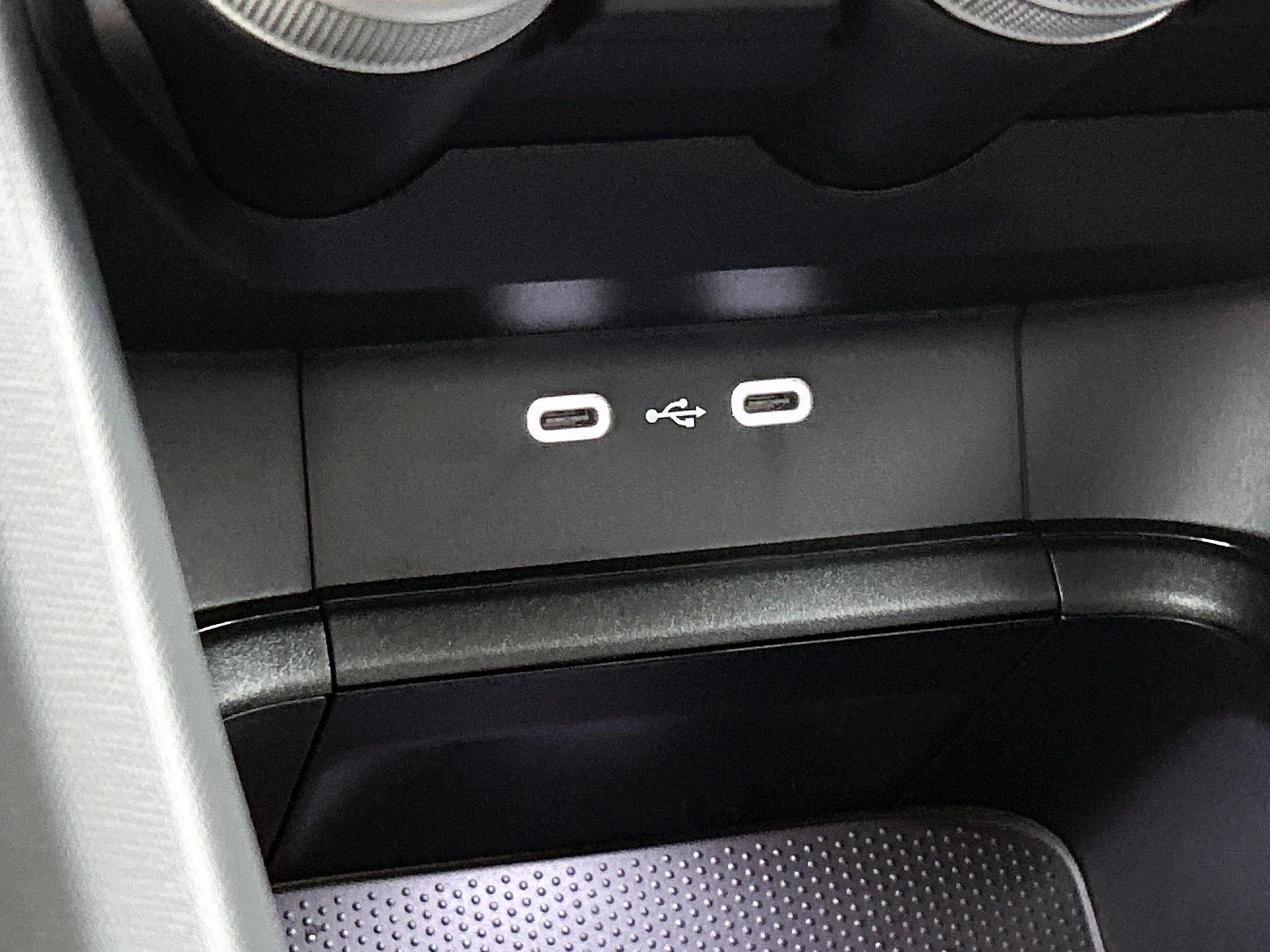 Škoda Kodiaq 1.5 TSI MHEV Business Edition 7p.
