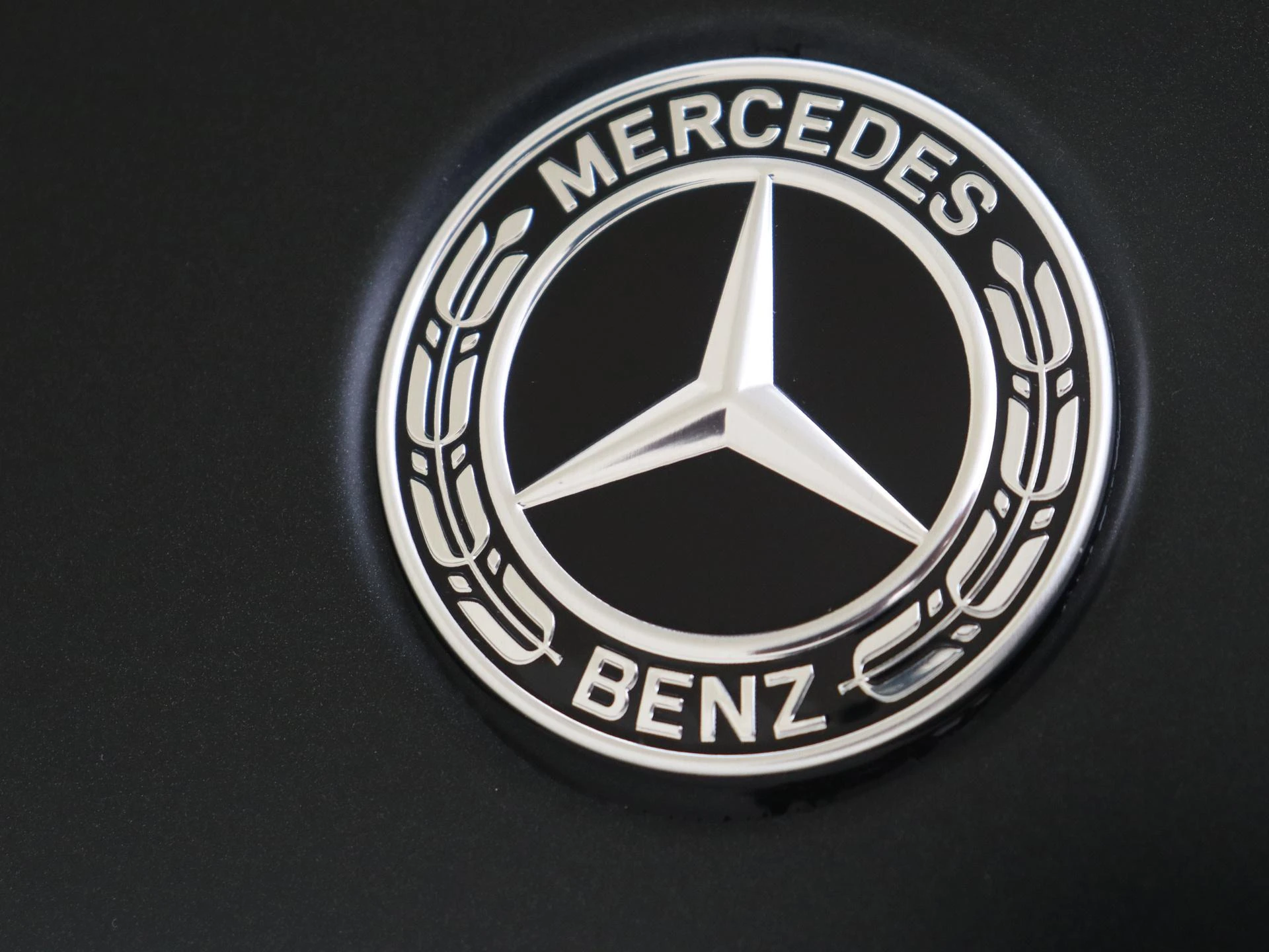 Mercedes-Benz-G-Klasse-image-29