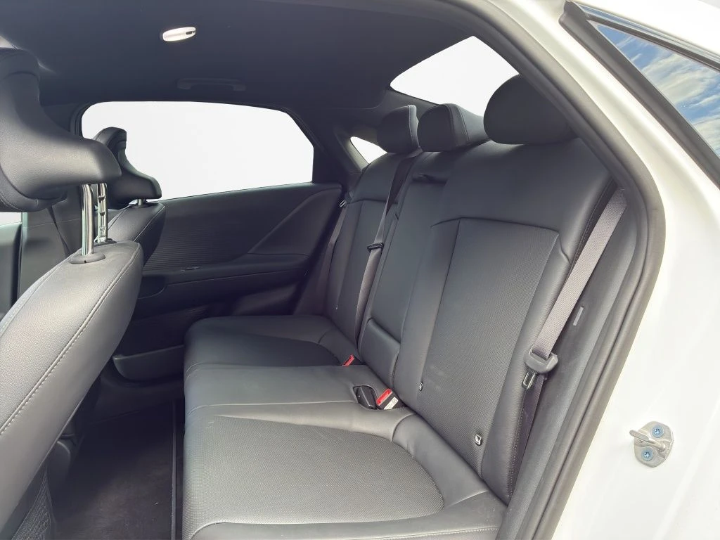 Hyundai-IONIQ 6-image-14