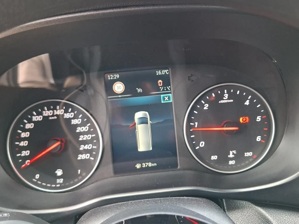 Mercedes-Benz-Vito 116-image-14