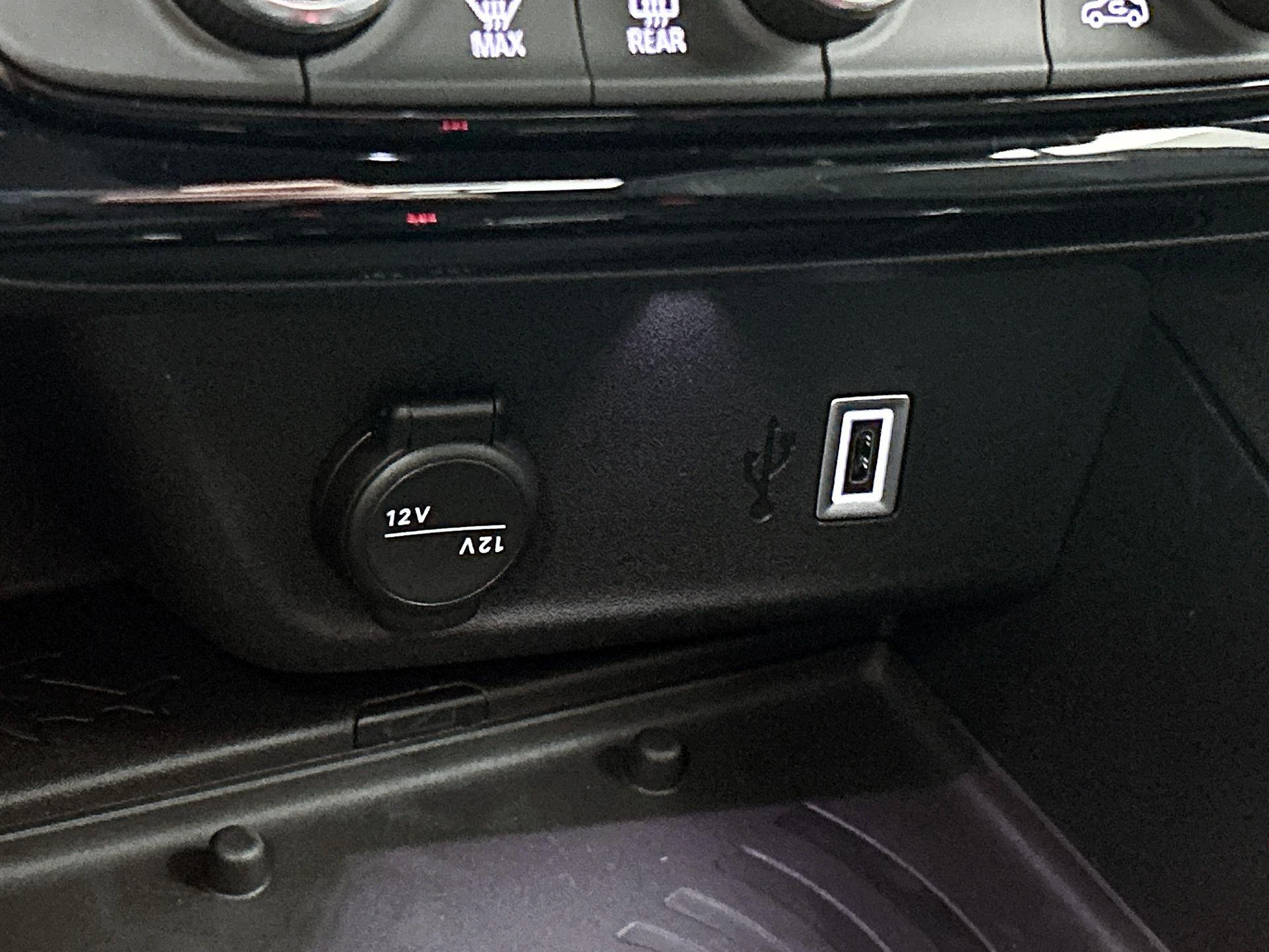 Opel-Corsa-image-29