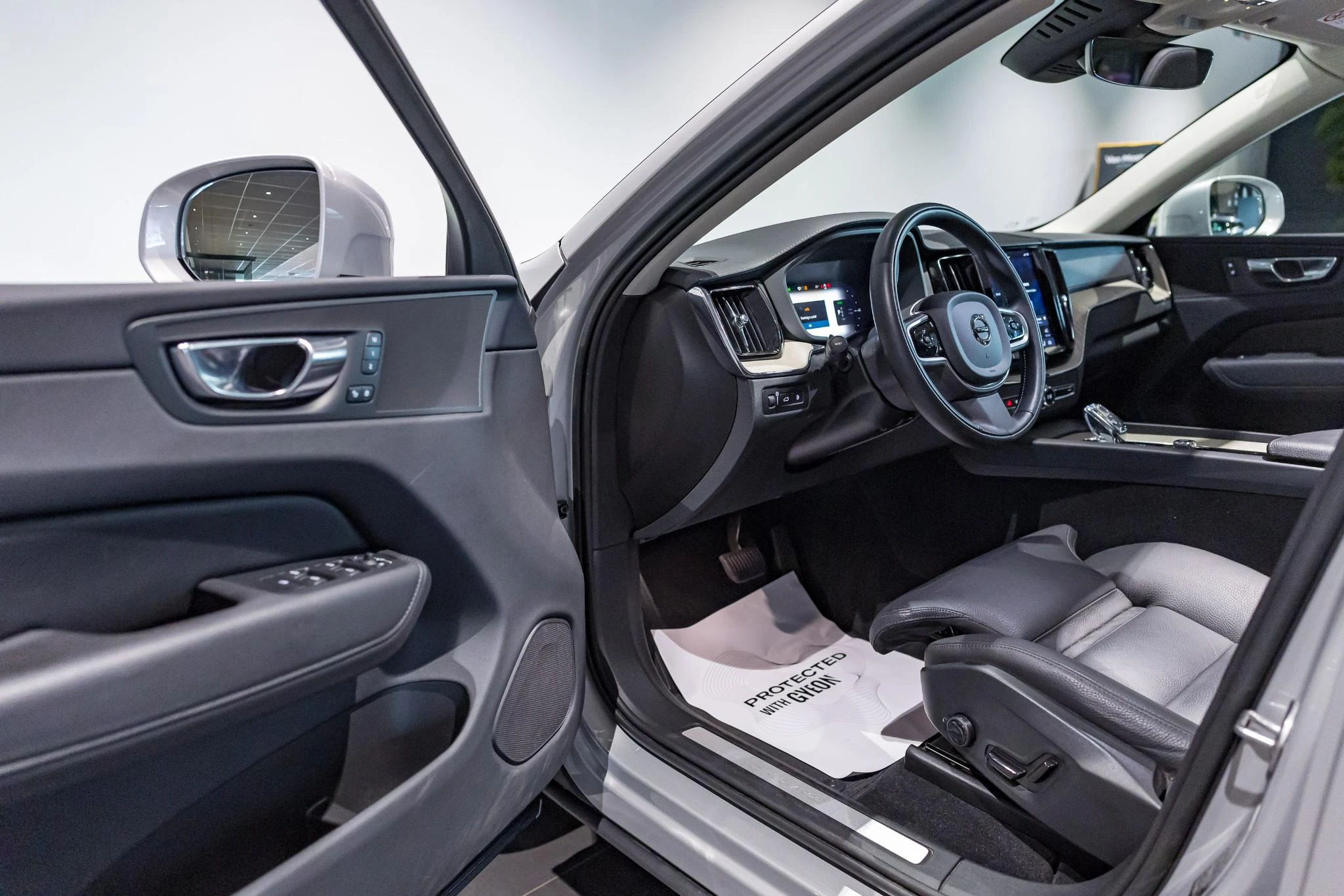 Volvo-XC60-image-24