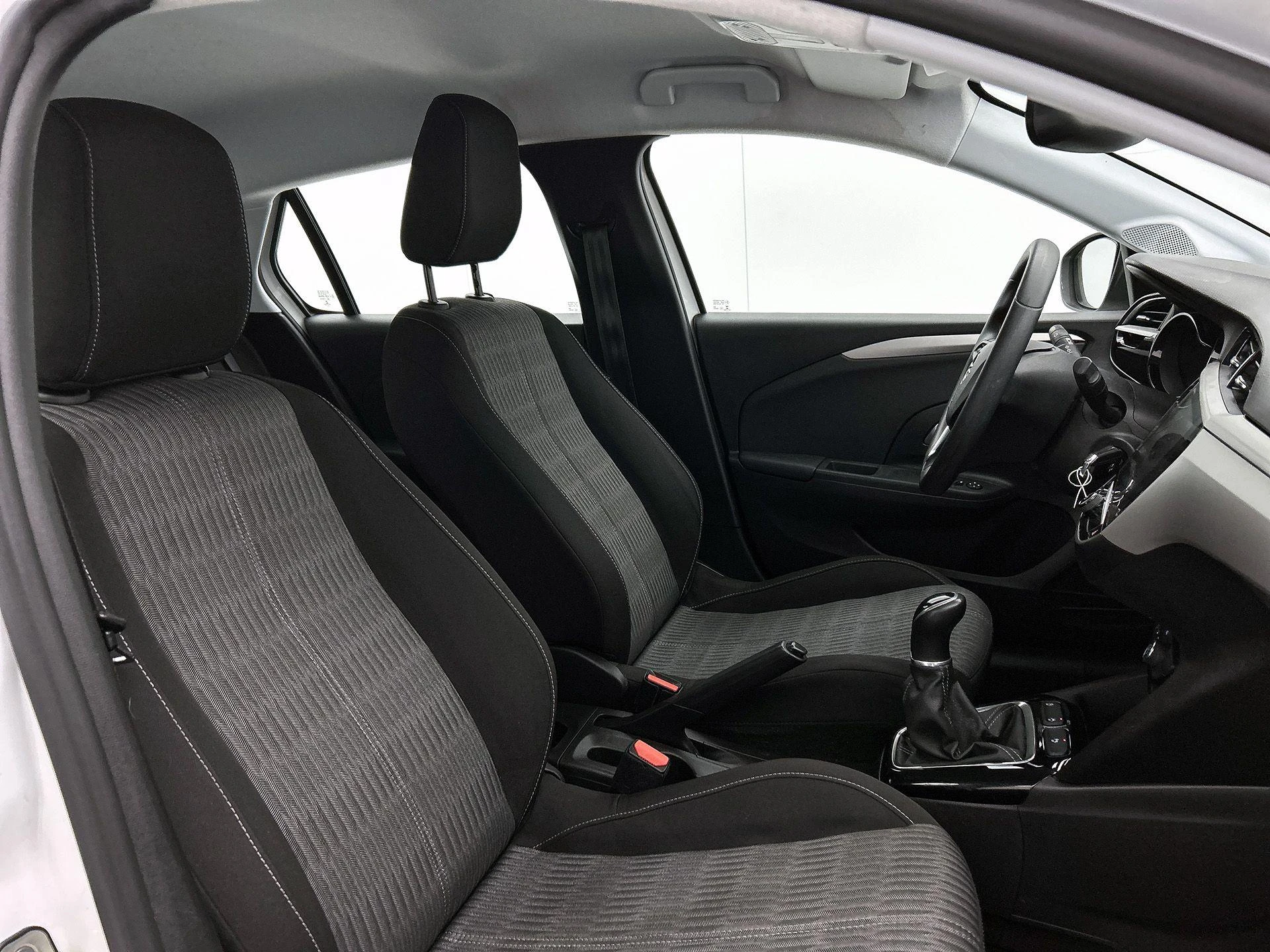 Opel-Corsa-image-31