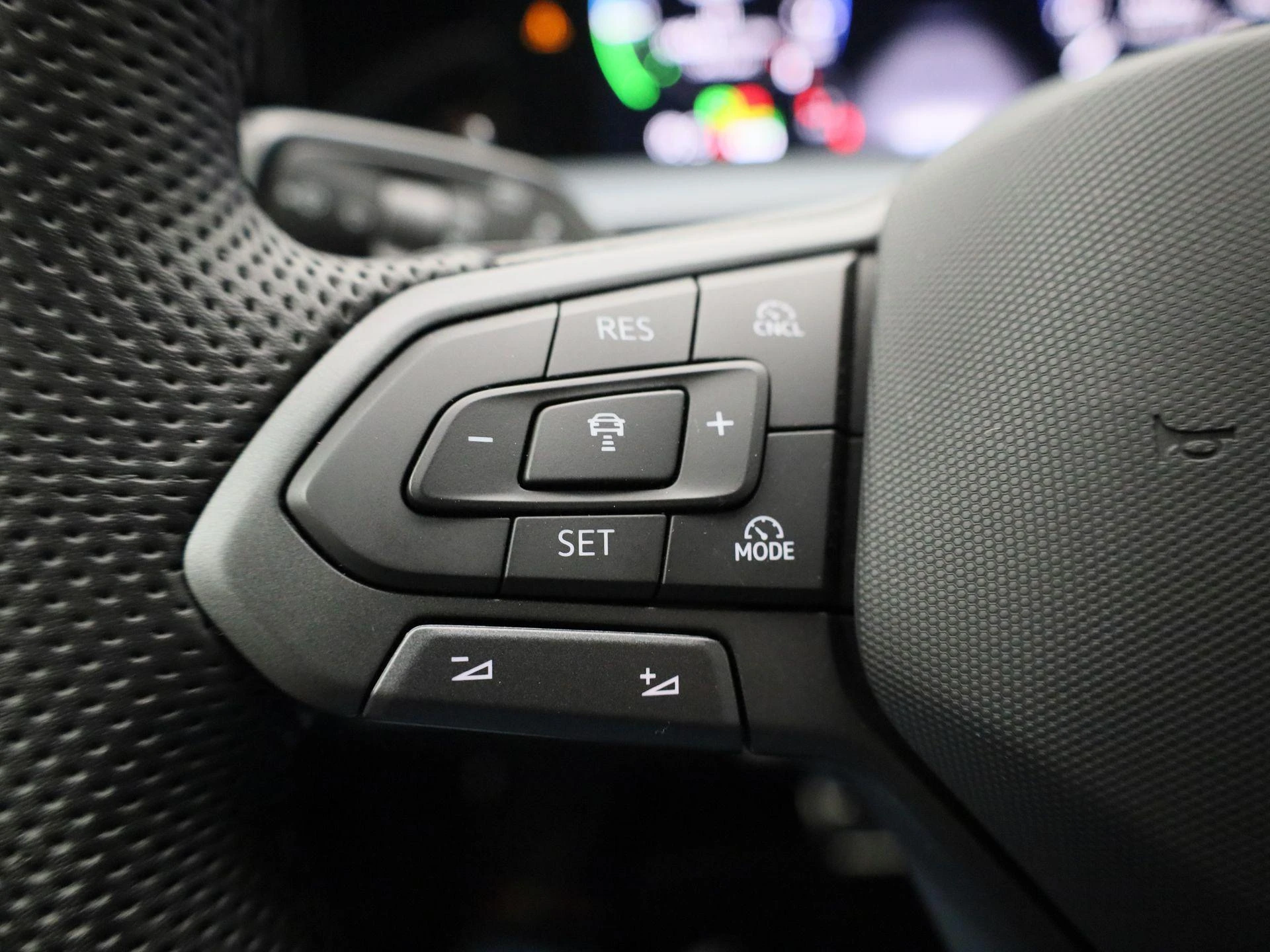 Volkswagen-Tayron-image-25