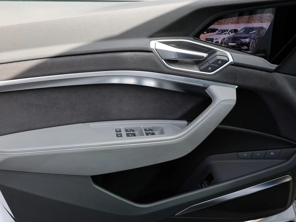 Audi-Q8 e-tron-image-19