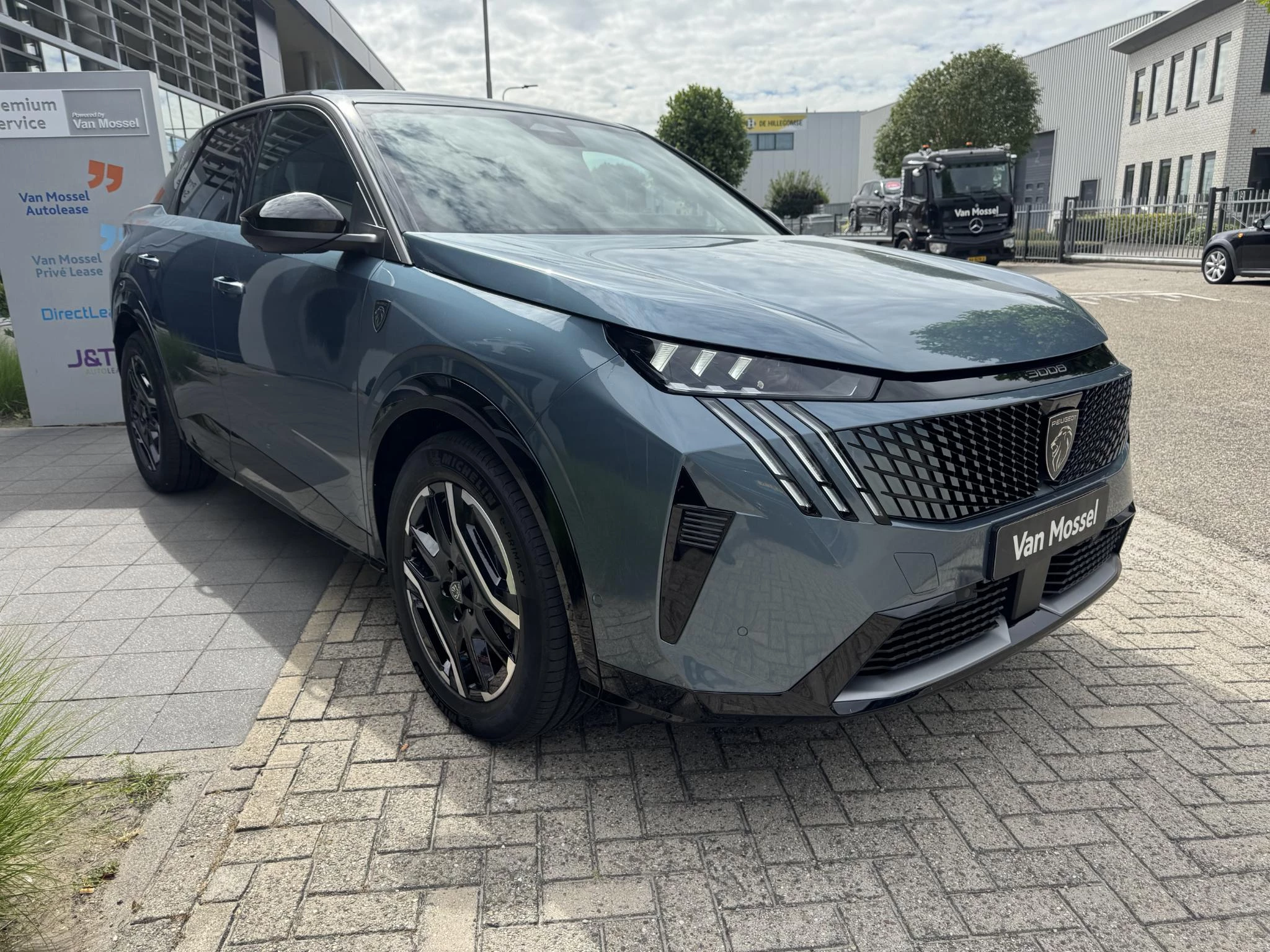 Peugeot e-3008 GT Avantage 210 73 kWh