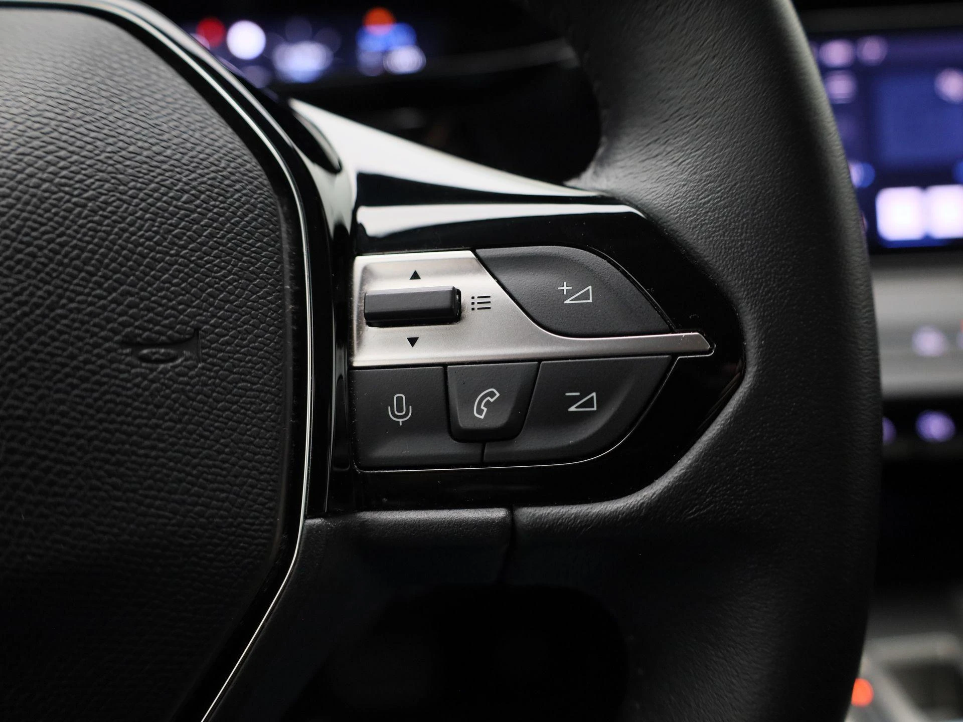 Peugeot-308-image-14