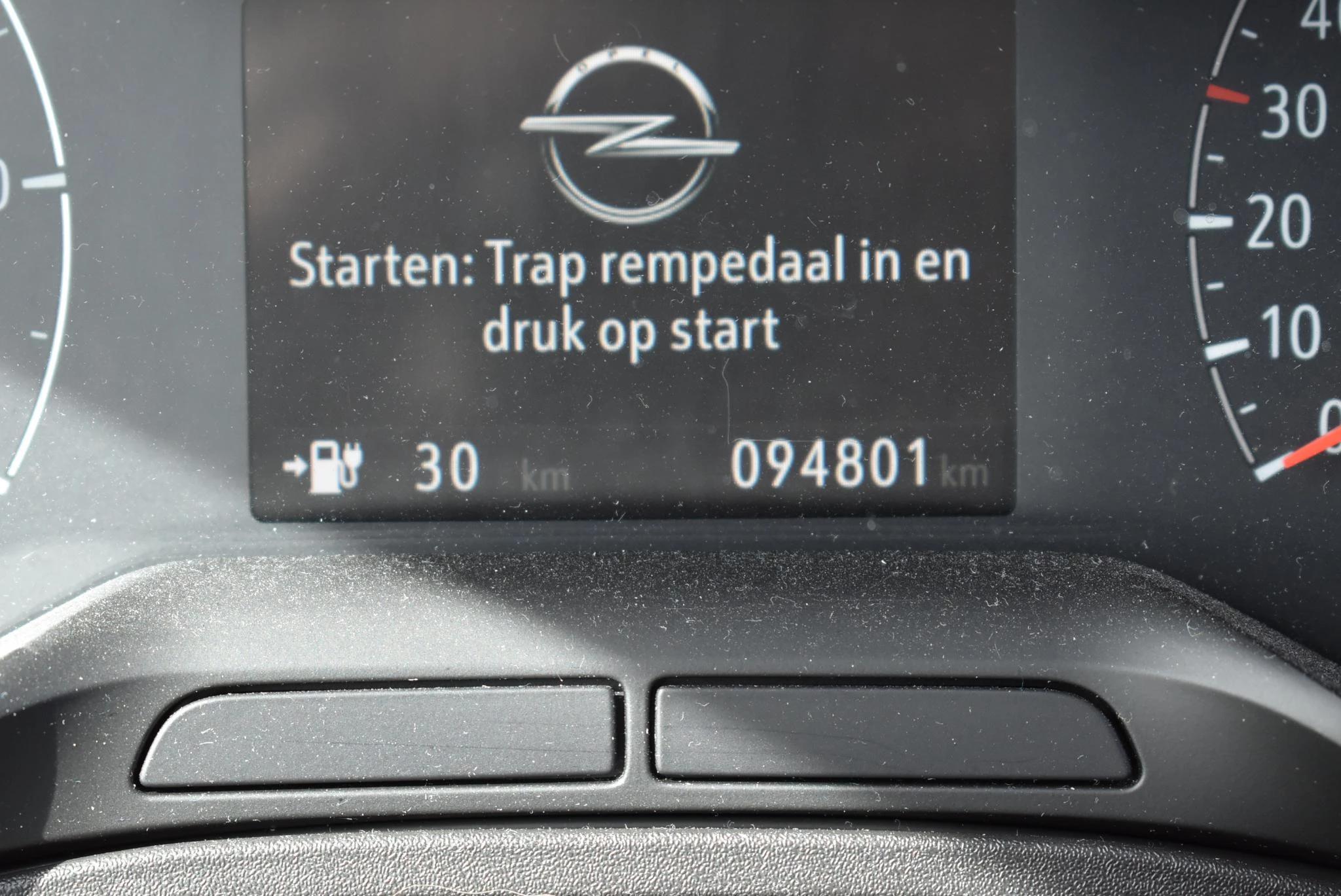 Opel Grandland X 1.6 Turbo Hybrid4 Elegance