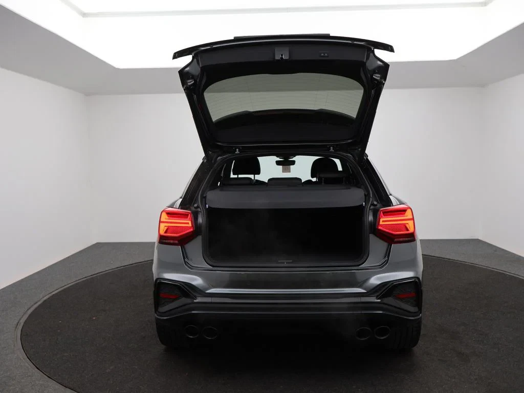 Audi-SQ2-image-16