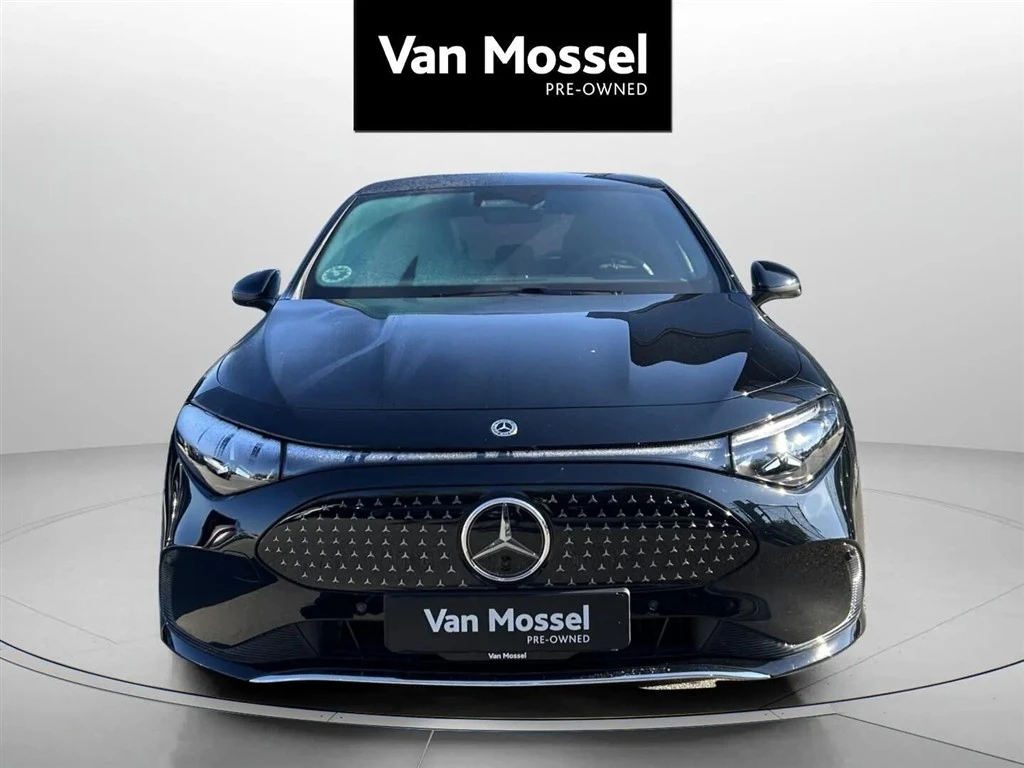 Mercedes-Benz-CLA-image-1
