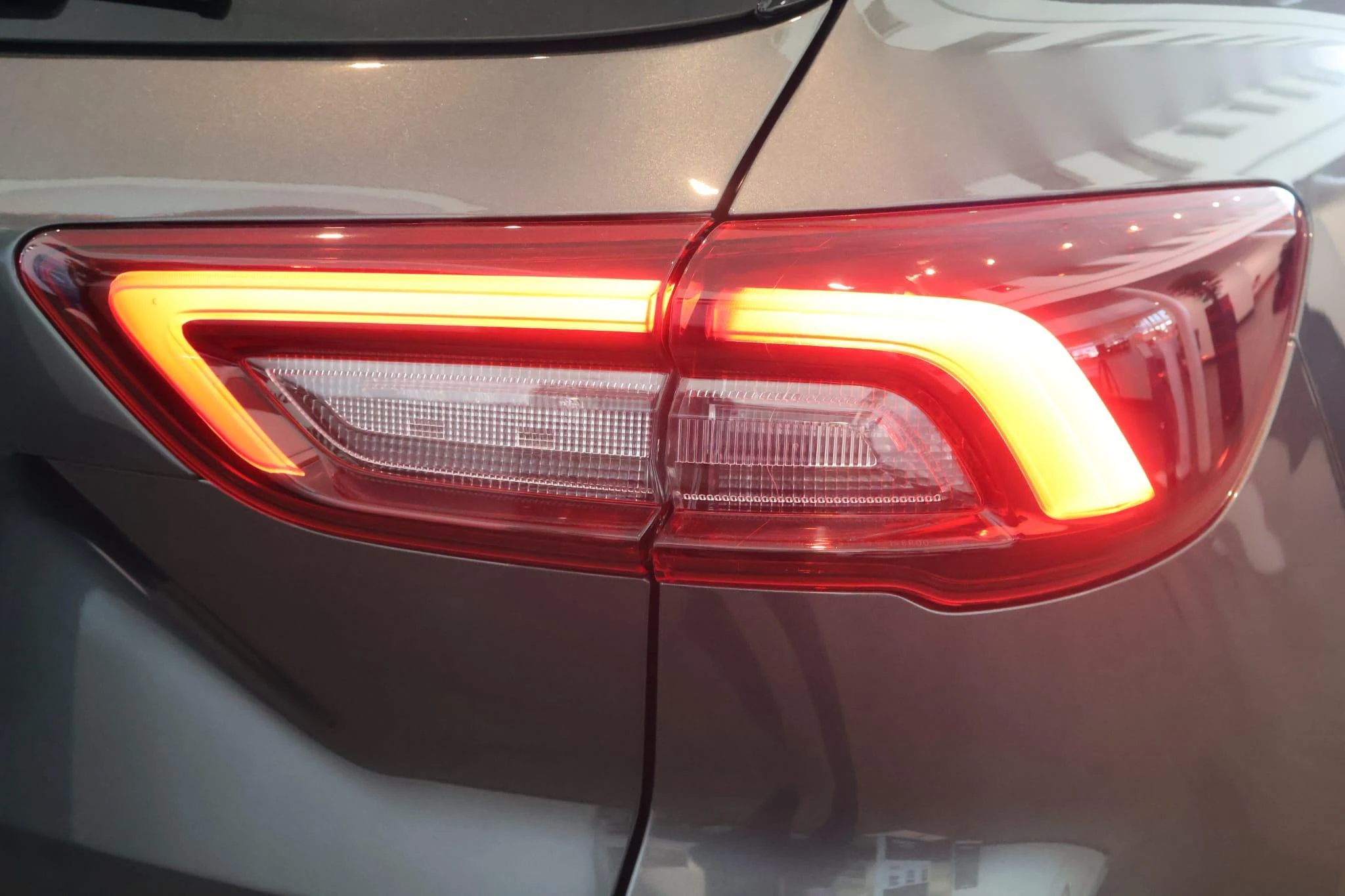 Ford-Kuga-image-8