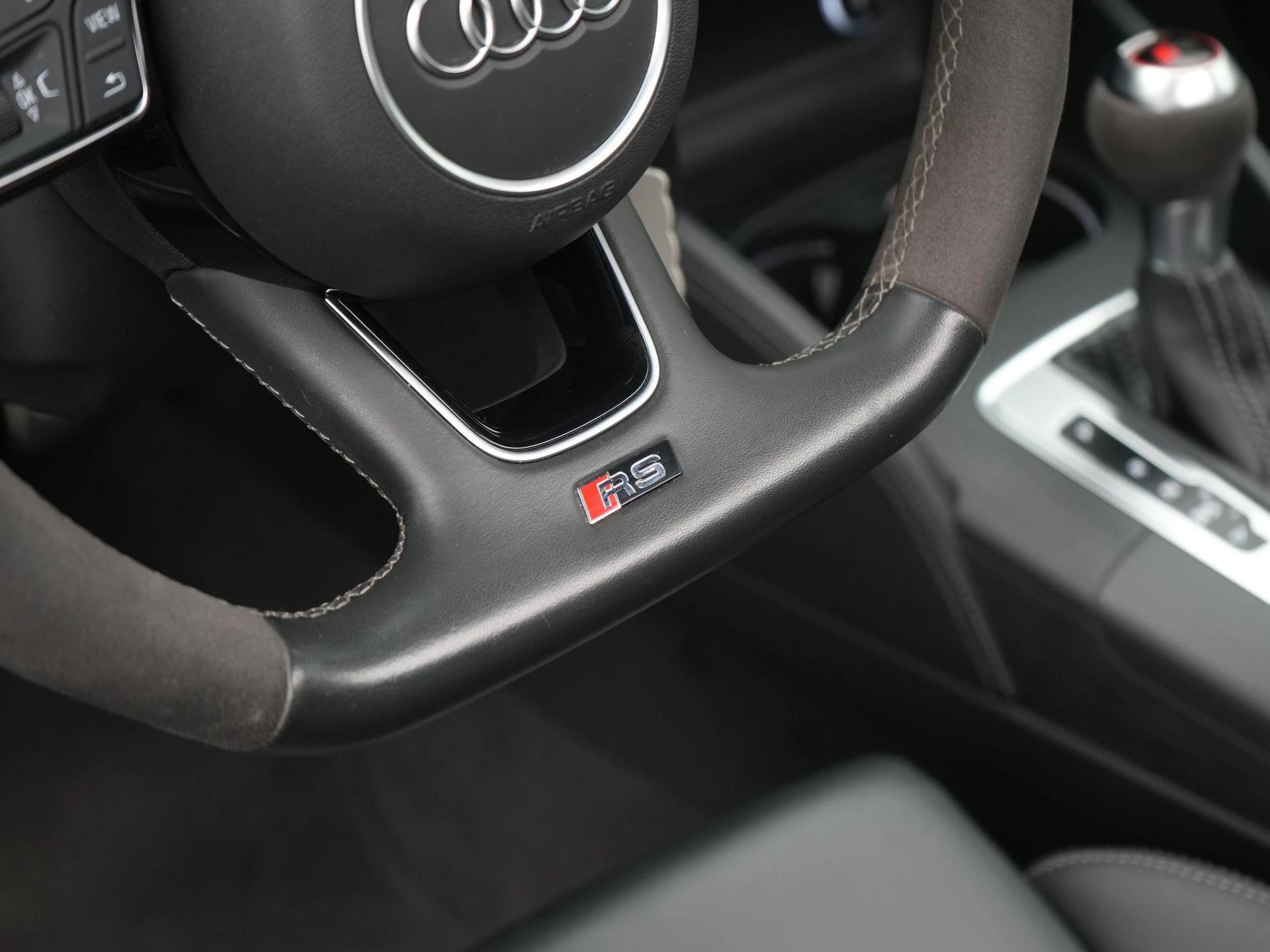 Audi RS3 Limousine 2.5 TFSI quattro