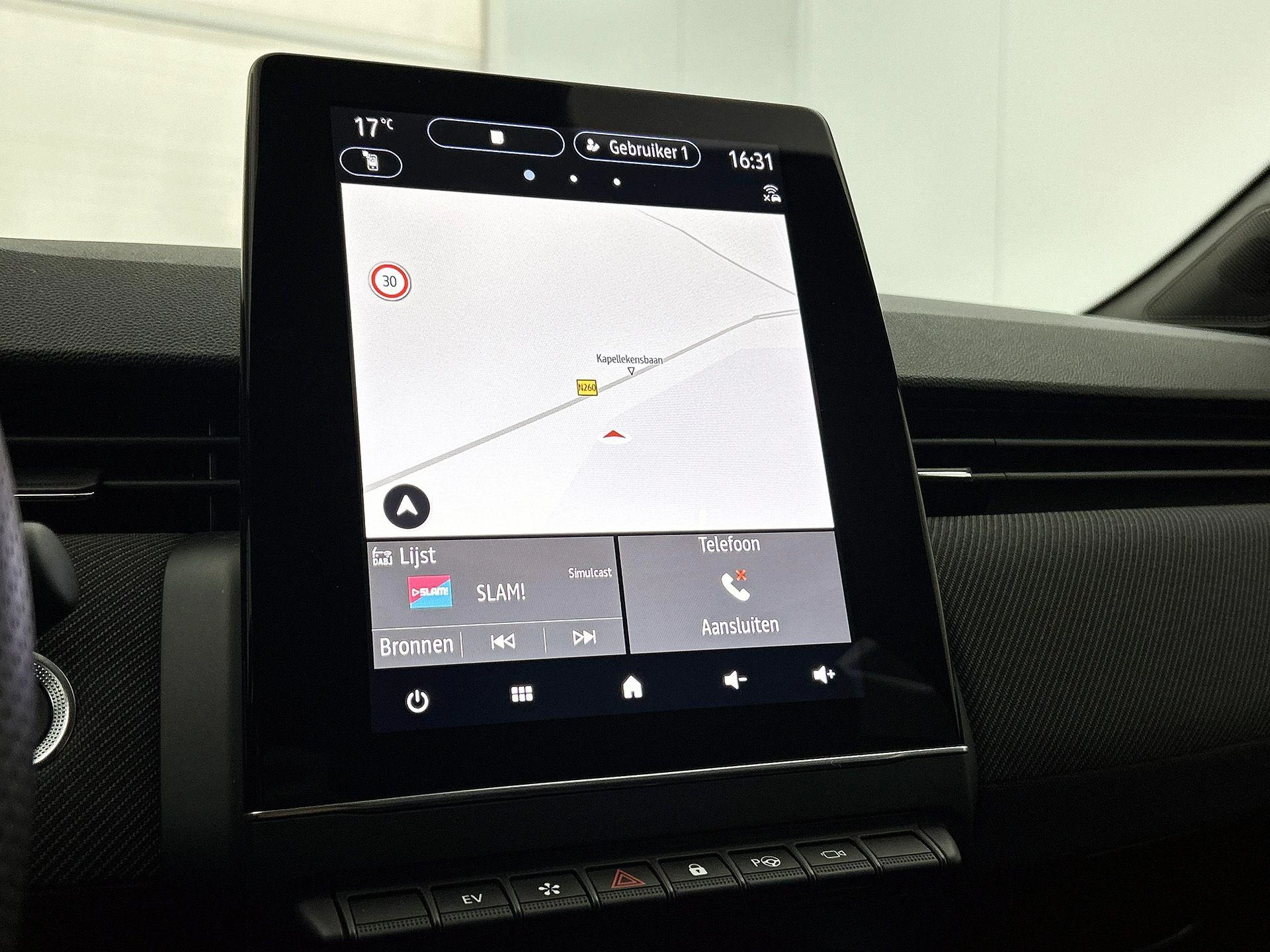 Renault-Clio-image-5