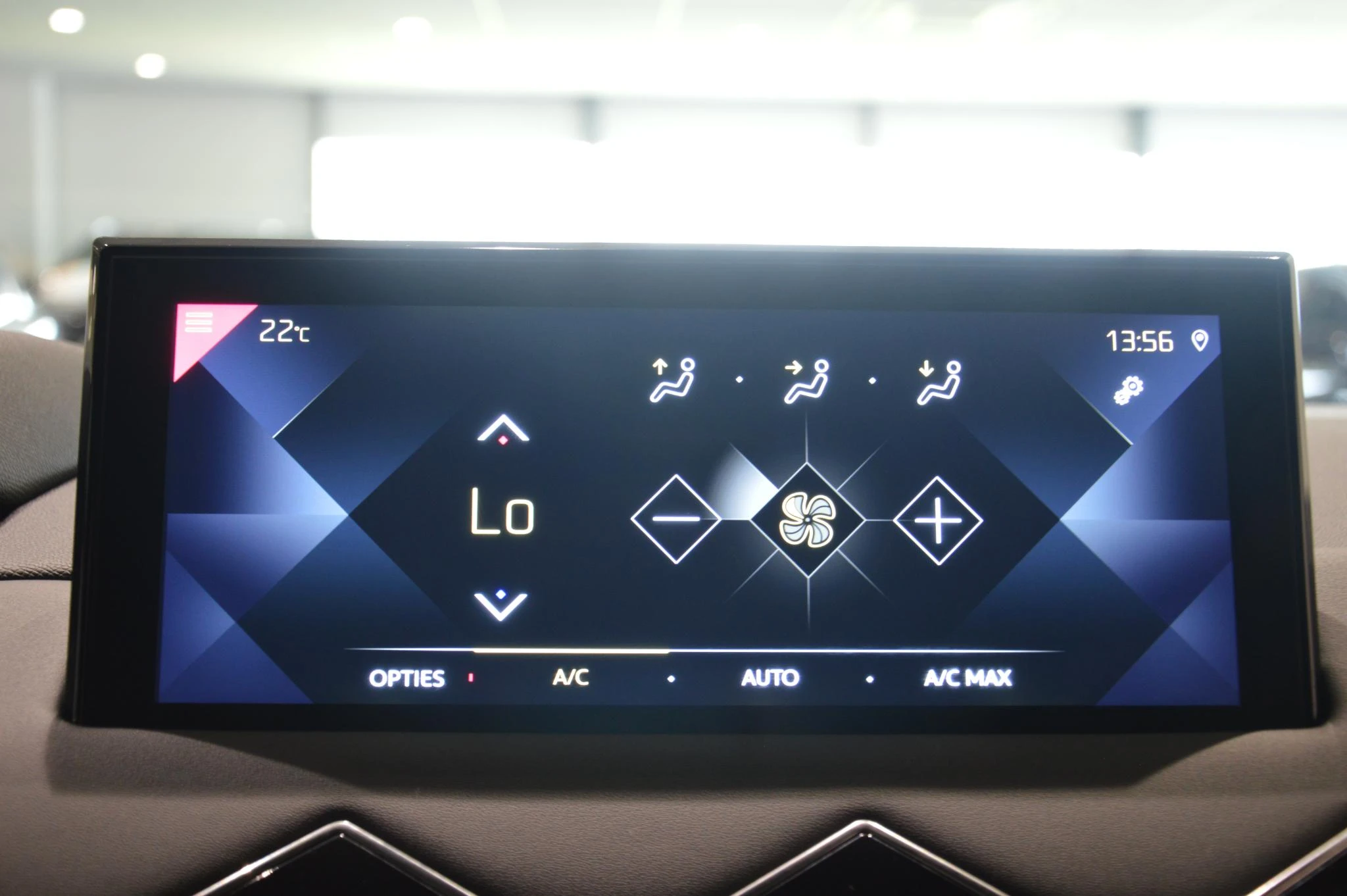DS DS 3 Crossback 130PK Bastille