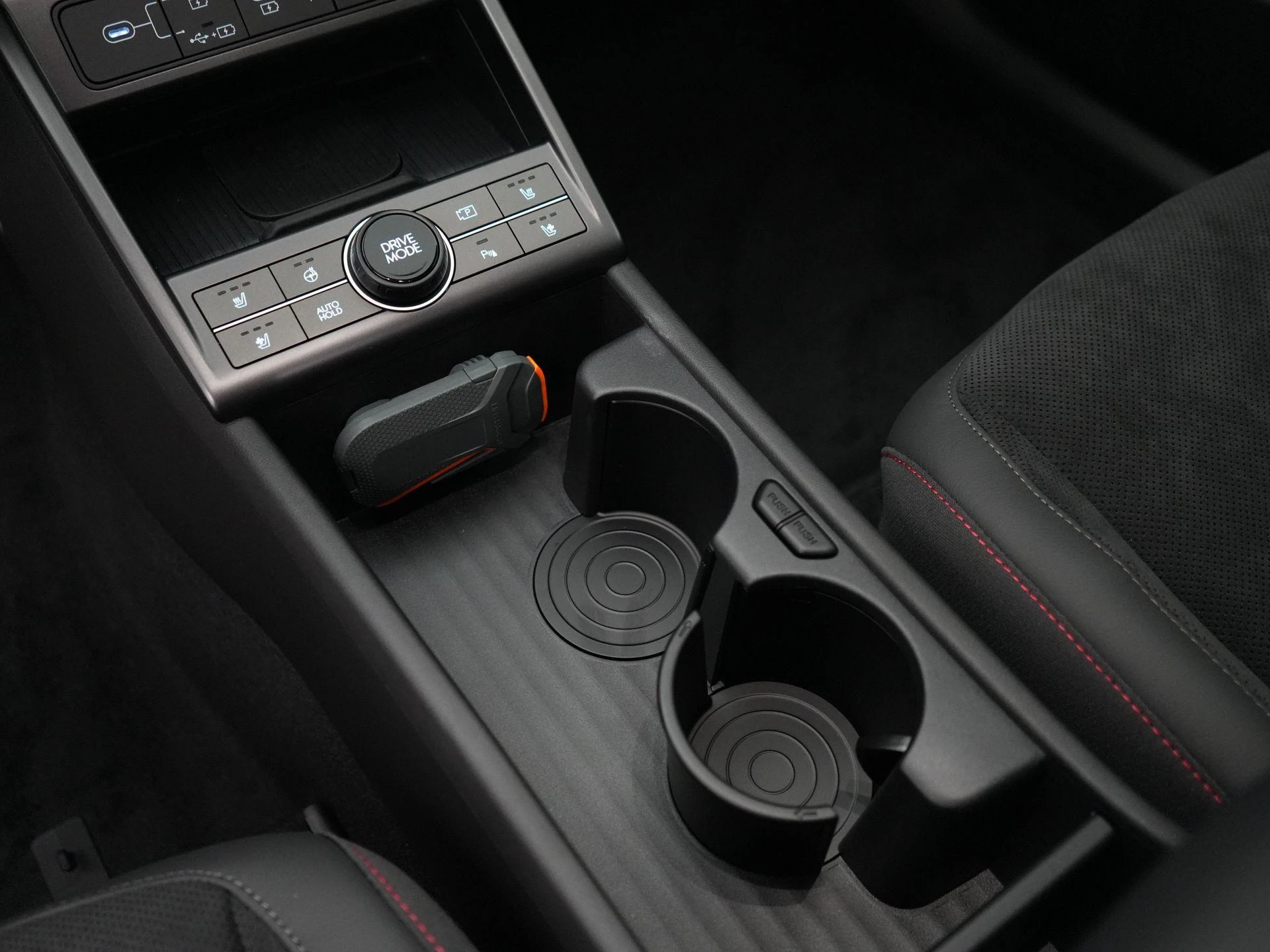 Hyundai-Kona-image-18