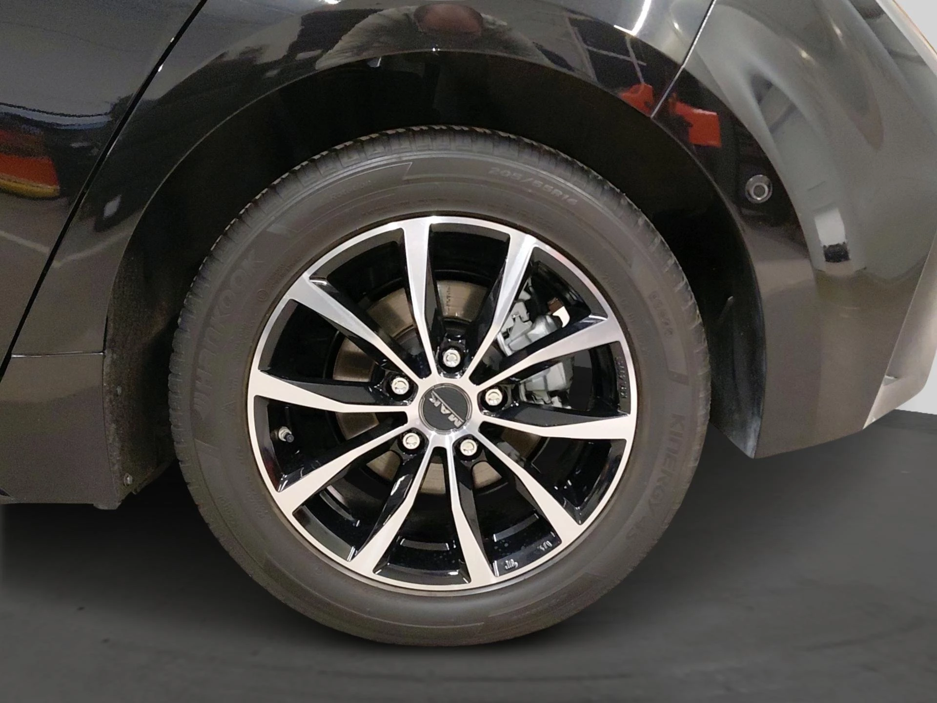 Toyota Corolla 1.8 Hybrid Dynamic e-CVT