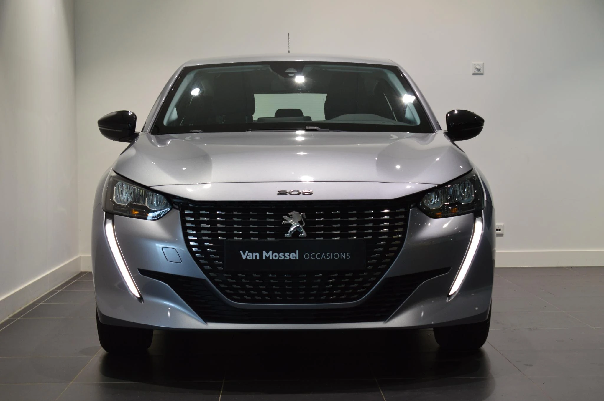 Peugeot-208-image-2