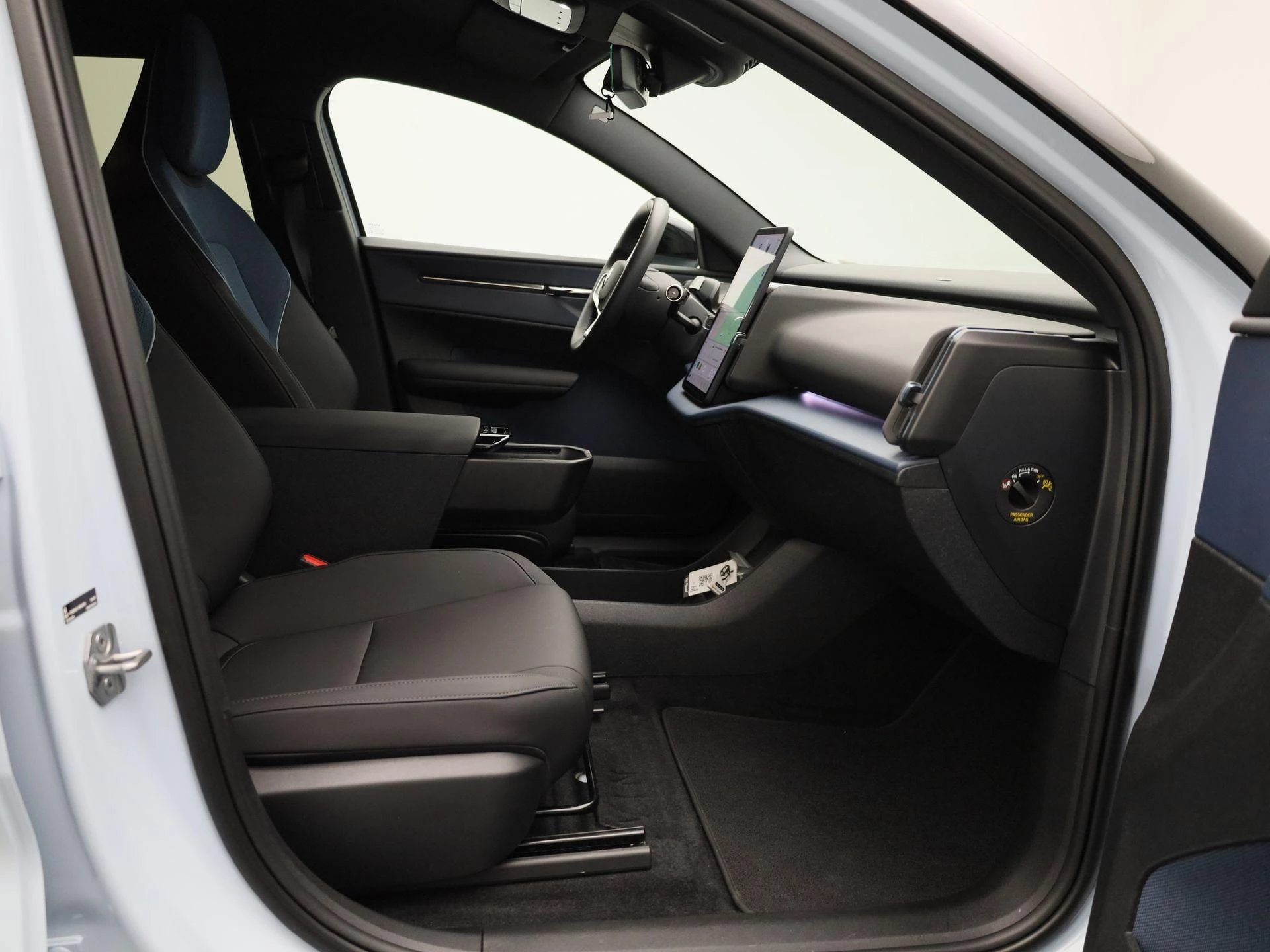 Volvo EX30 Single Motor Extended Range Plus