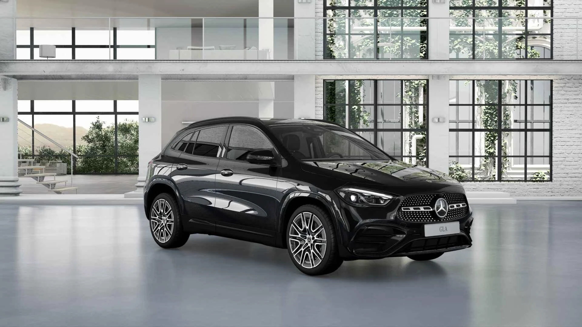 Mercedes-Benz-GLA-image-1