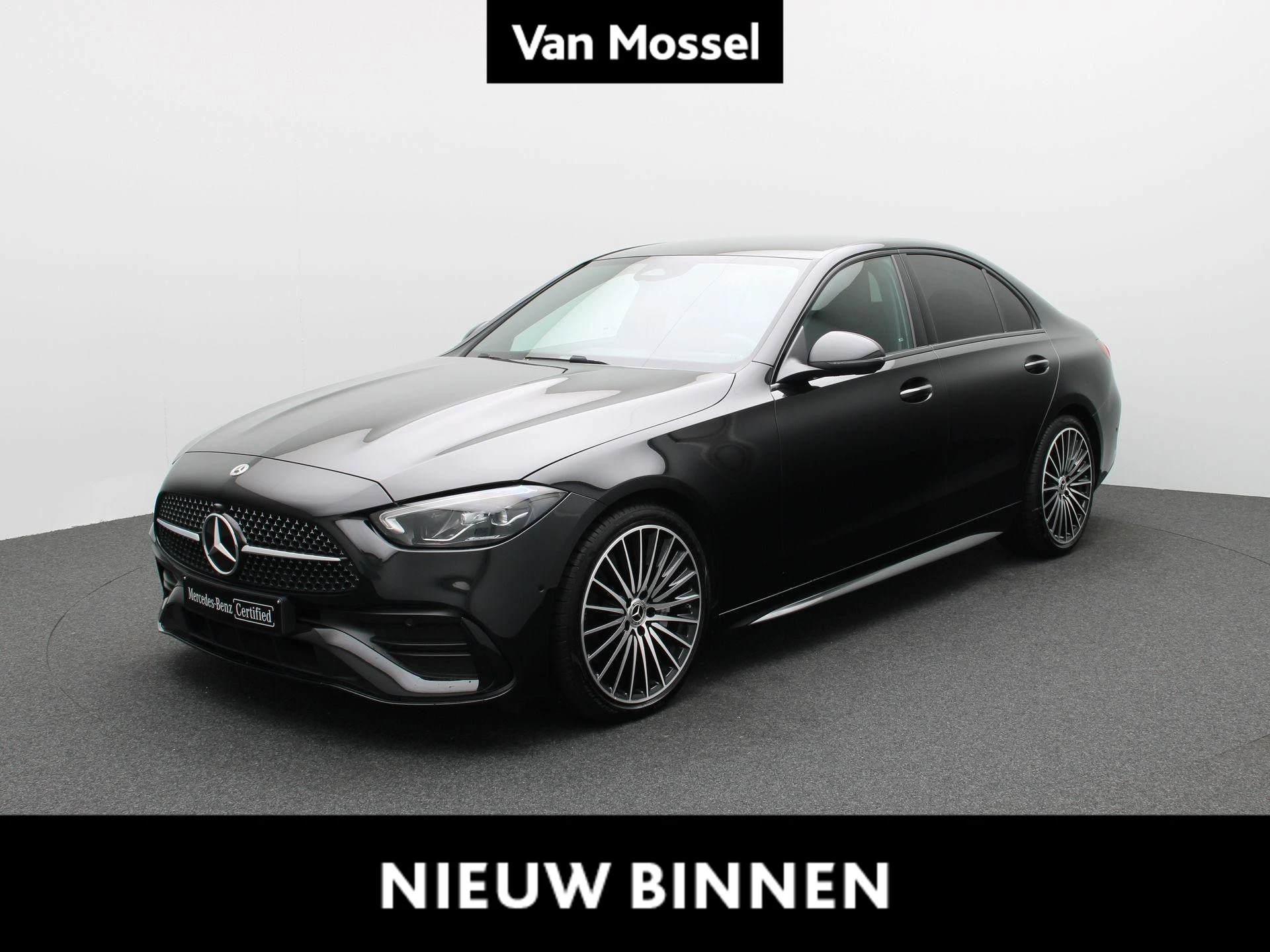 Mercedes-Benz-C-Klasse-image-0