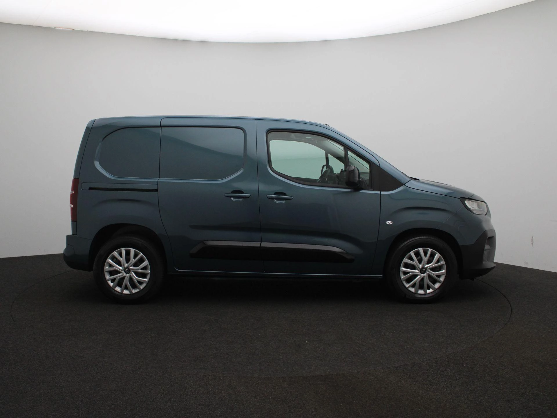 Fiat-E-Doblò-image-5