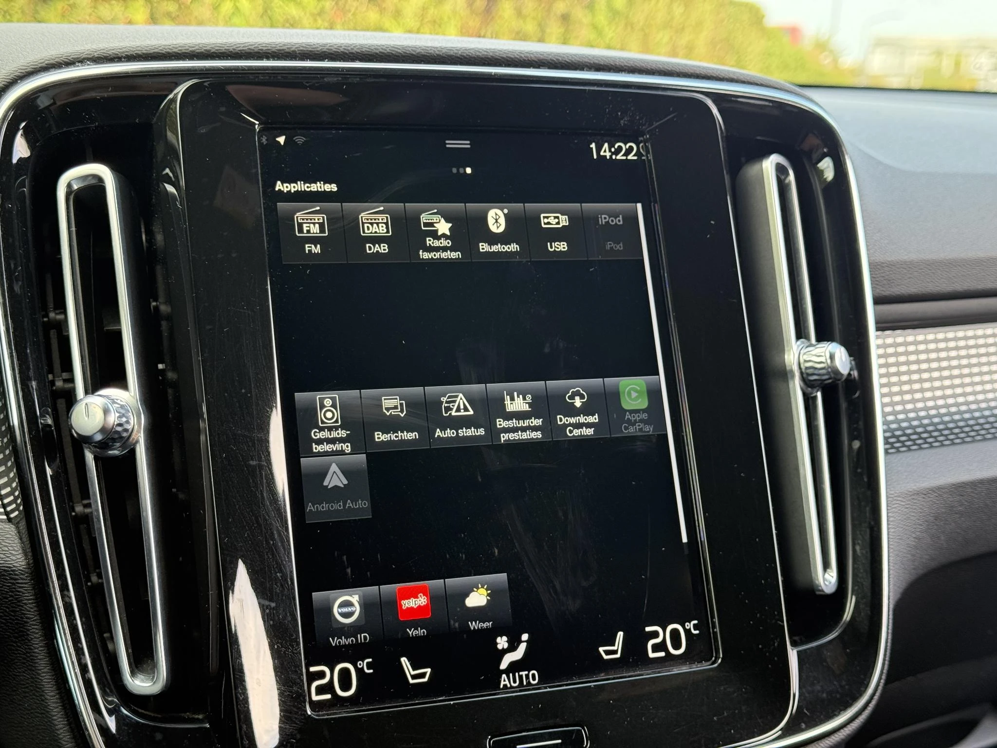 Volvo-XC40-image-21