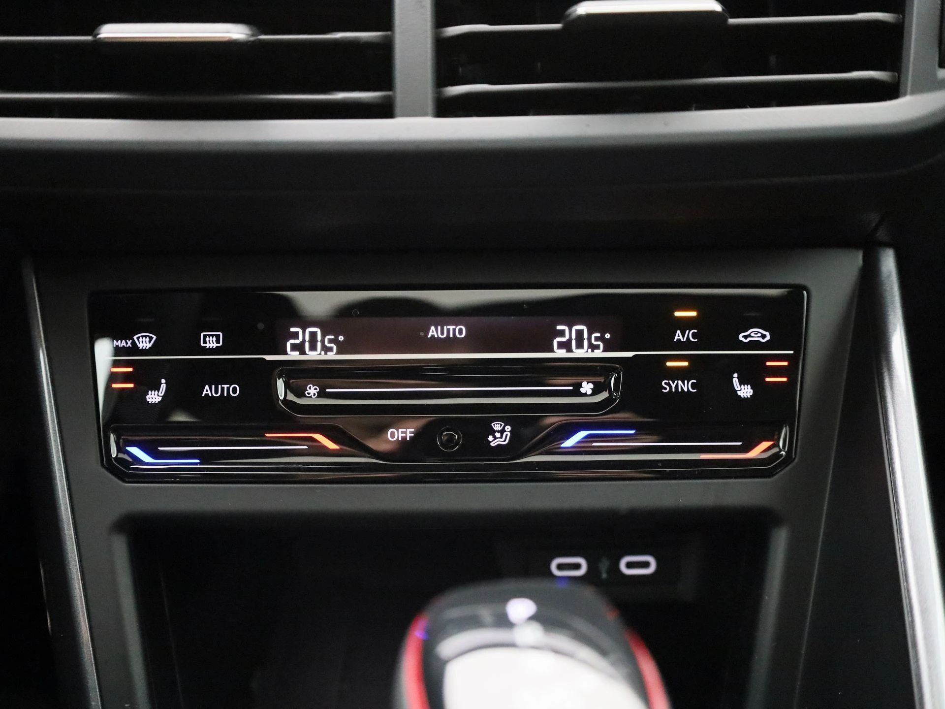 Volkswagen Polo - 17