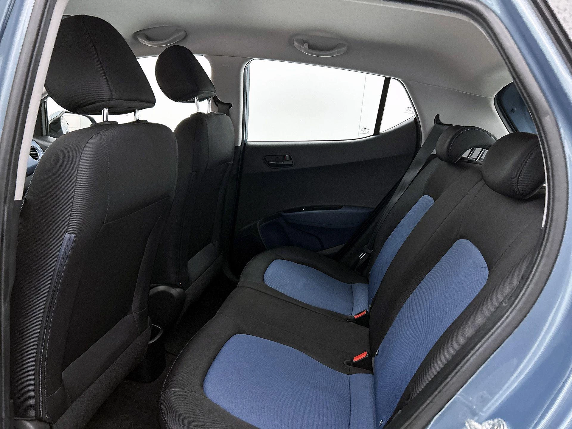 Hyundai-i10-image-25