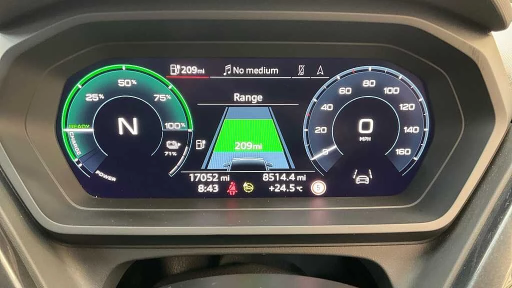 Audi-Q4 Sportback e-tron-image-30
